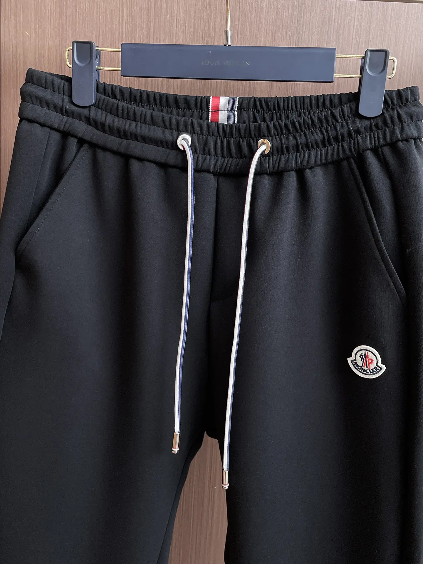 Logo-Patch Tapered Sweatpants D28014817 — view 4