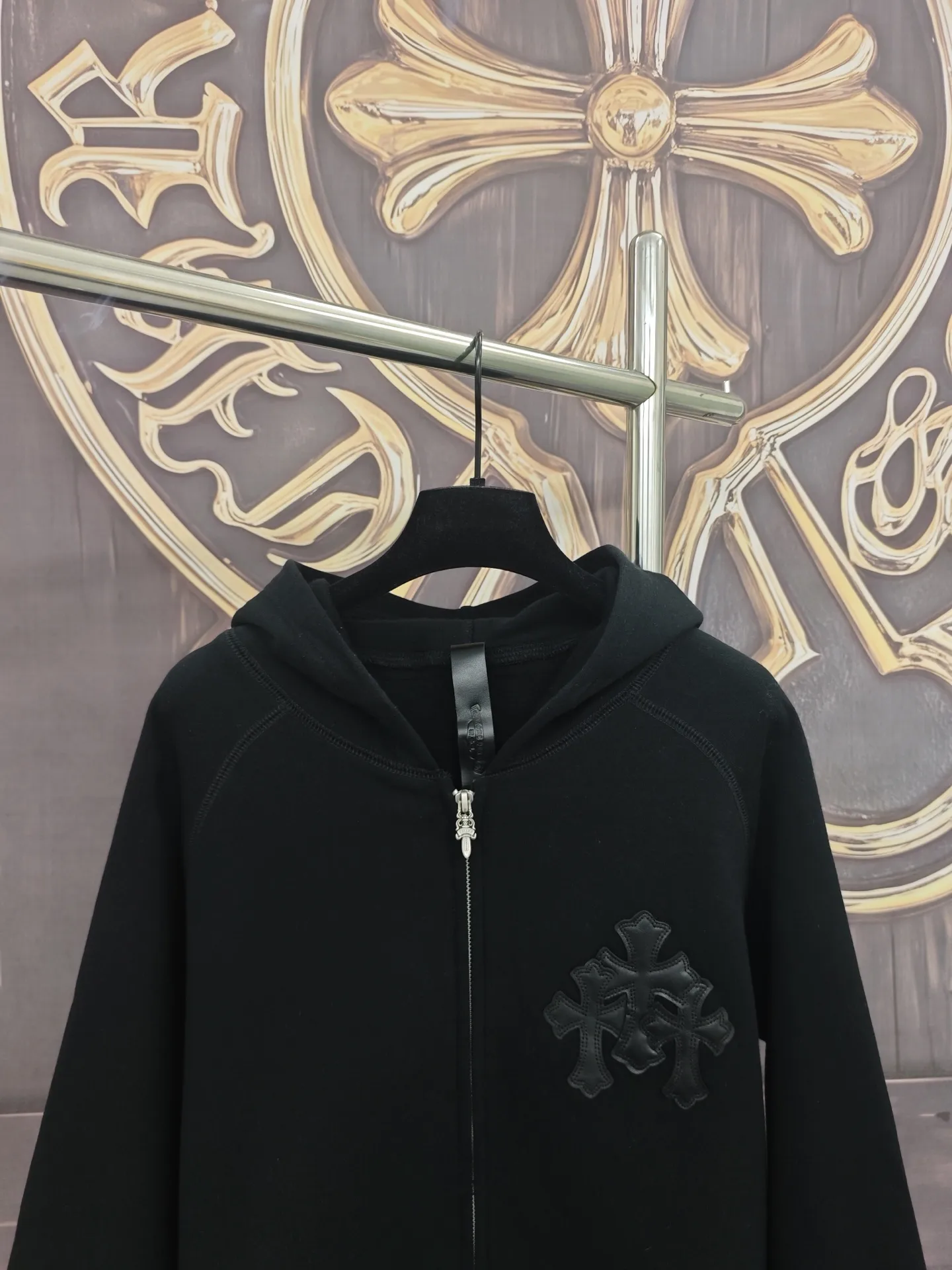 Leather-Trimmed Cross Patch Zip-Up Hoodie D28020297 — view 3