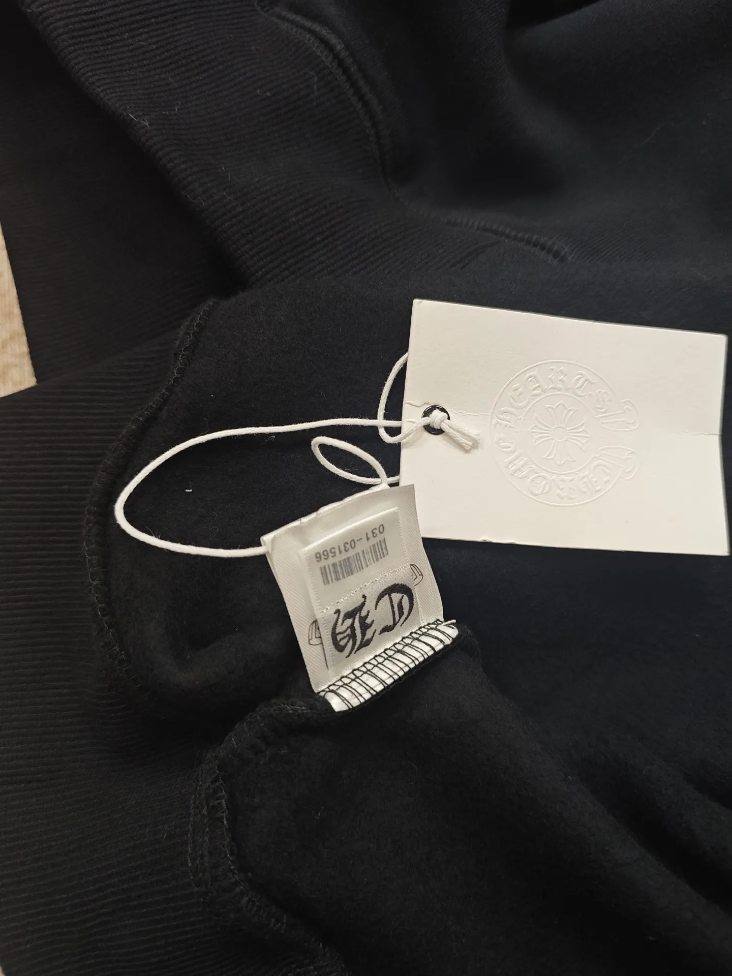 Leather-Trimmed Cross Patch Zip-Up Hoodie D28020297 — view 10