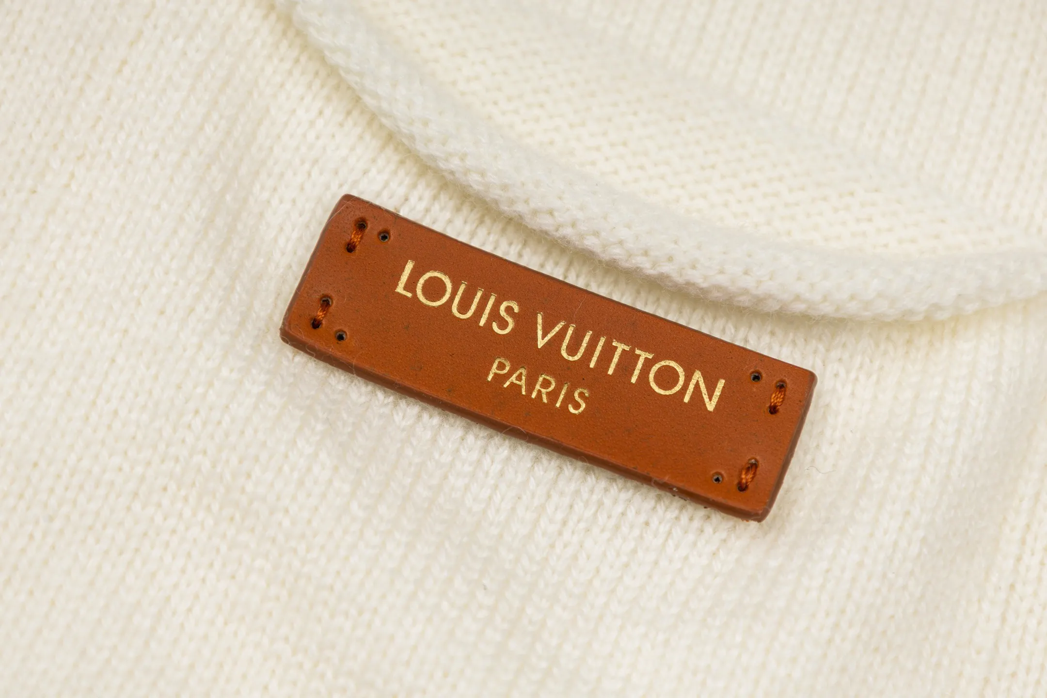 Leather Patch Roll-Neck Wool Sweater D28022400 — view 6