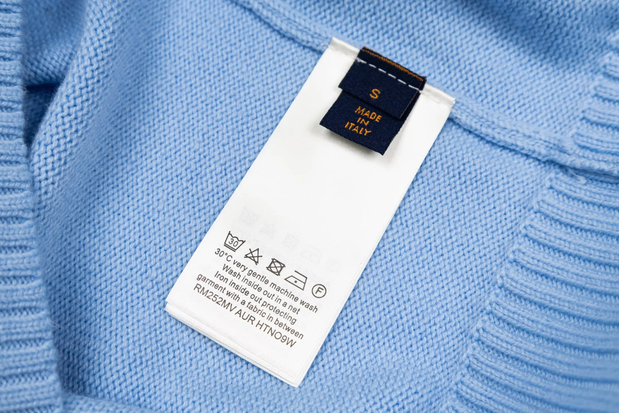 Leather-Patch Wool Rollneck Sweater D28022402 — view 9