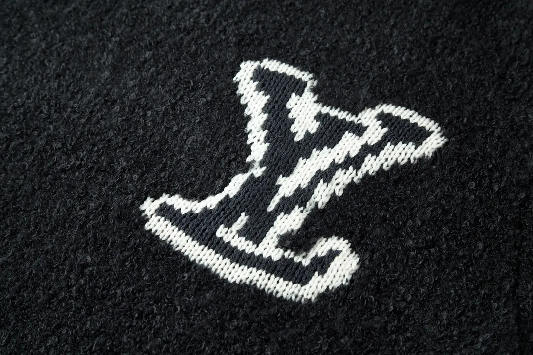 Mirror Logo Intarsia Wool-Blend Sweater D28022365 — view 4