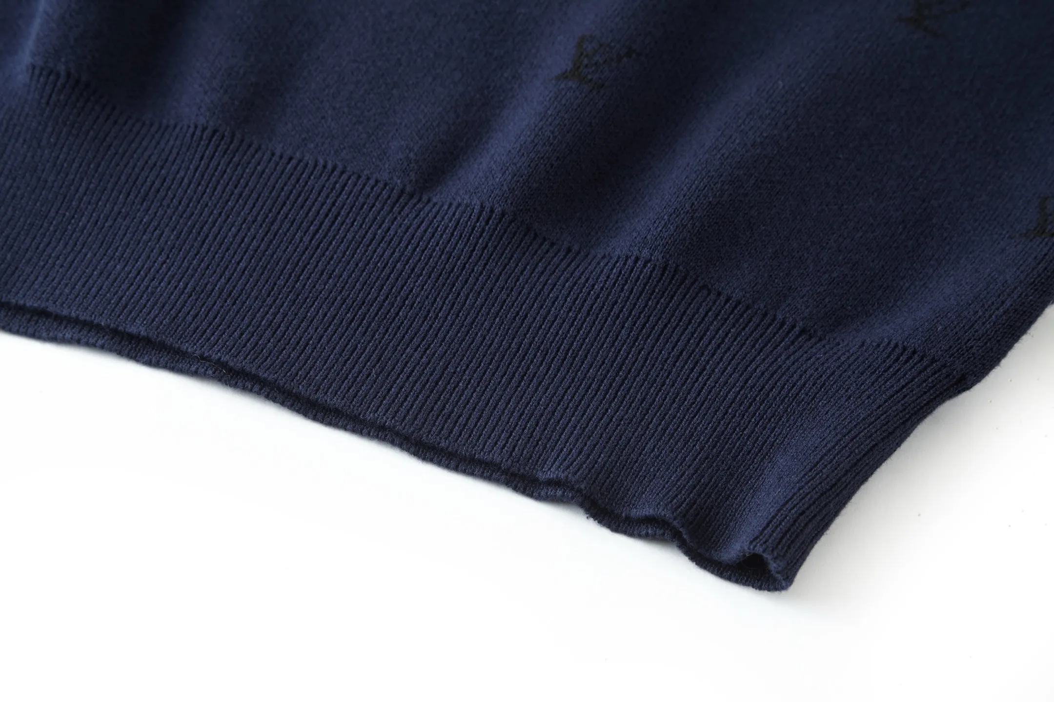 Animal Embroidered Wool-Blend Crew-Neck Sweater D28022492 — view 8