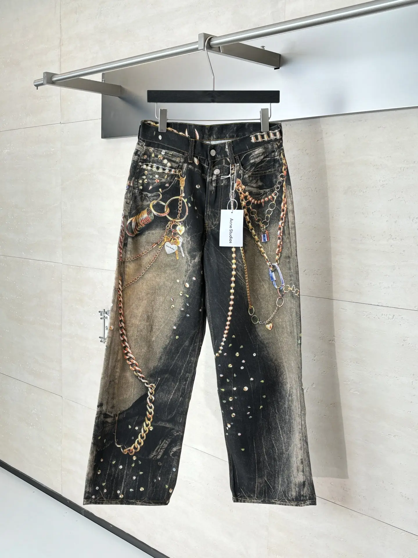 Trompe L'oeil Chain-Print Distressed Jeans D28018621