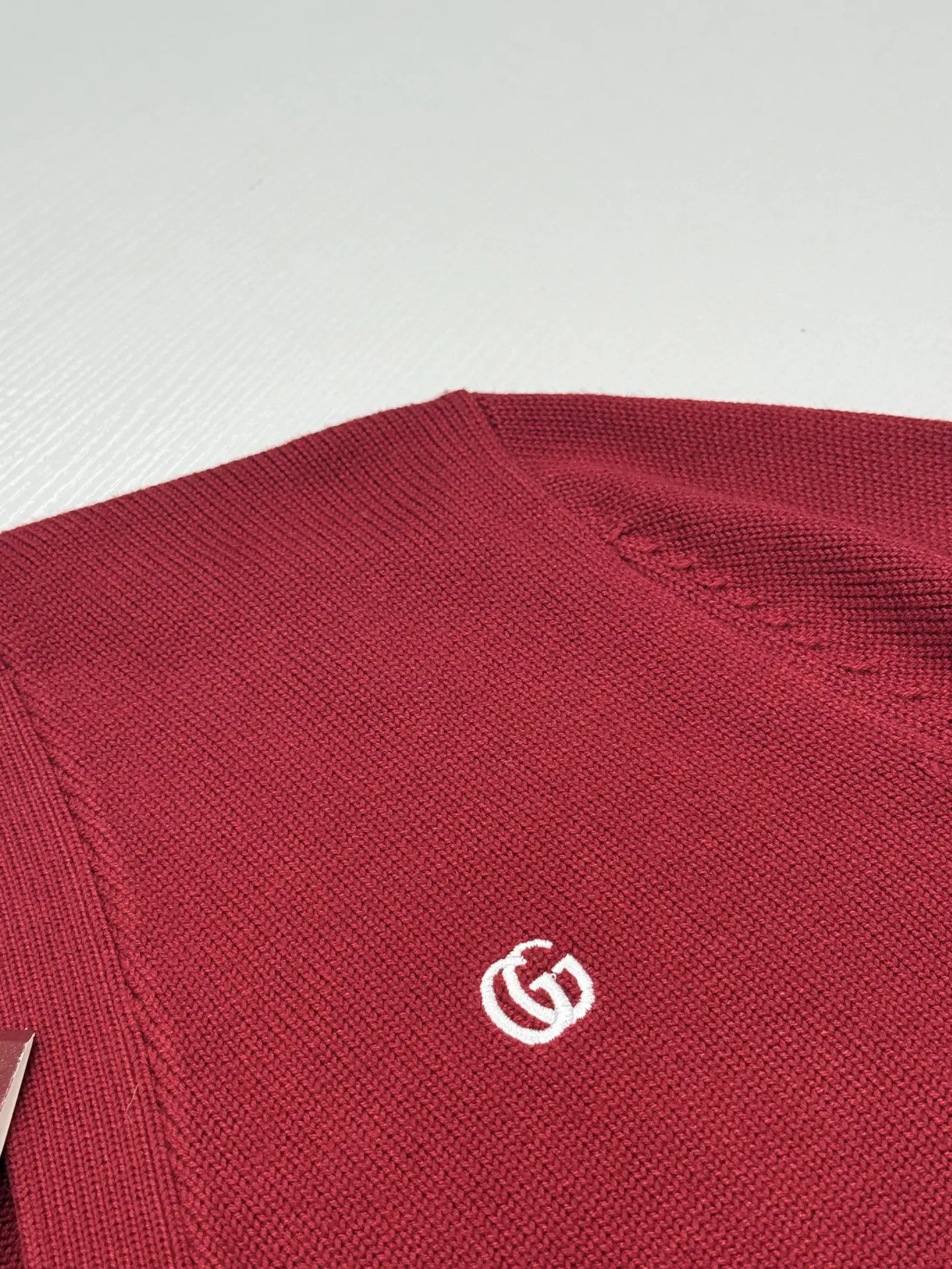 Logo-Embroidered V-Neck Knit Cardigan D28020497 — view 5