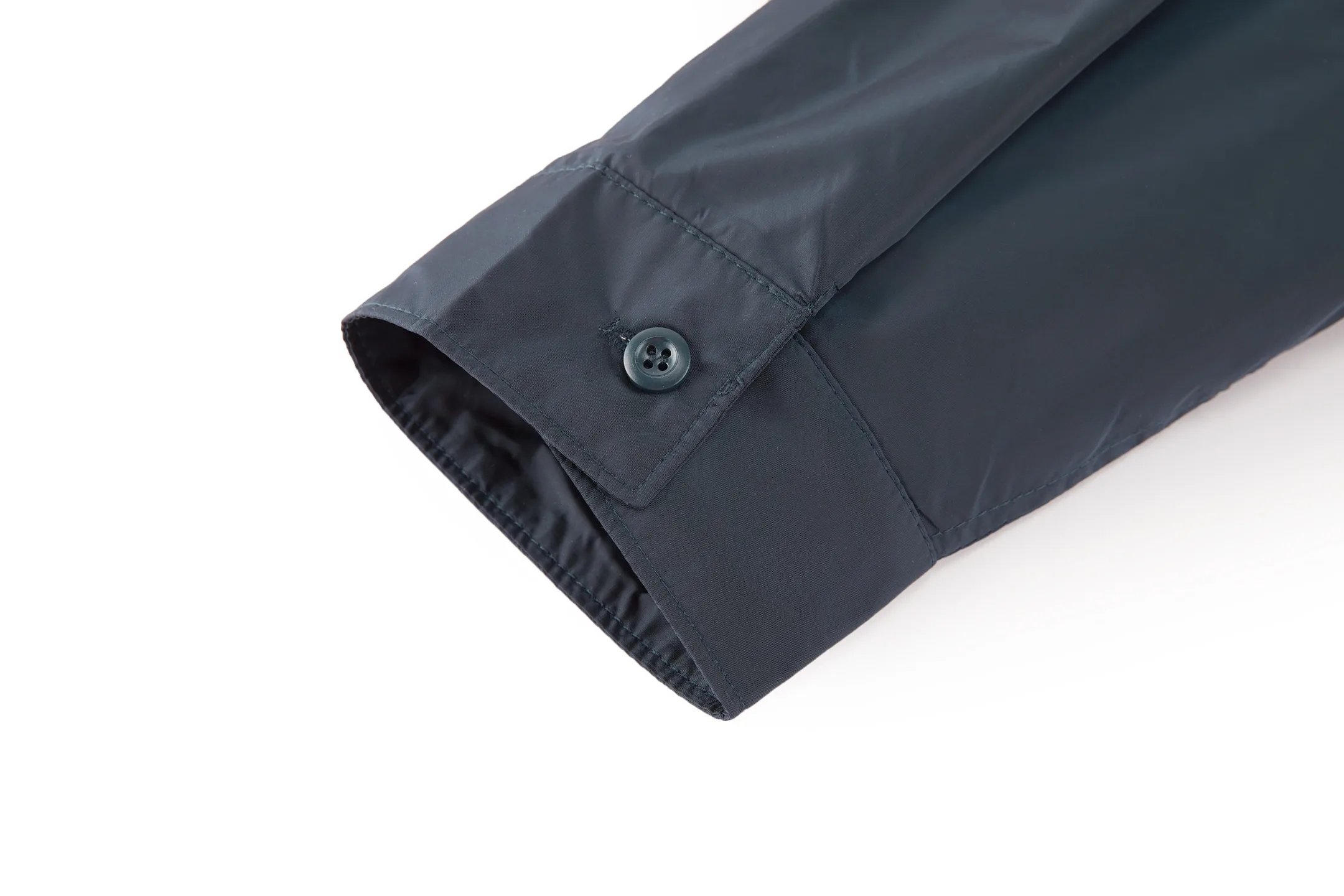 Logo-Badge Re-Nylon Zip-Up Shirt Jacket D28022382 — view 5