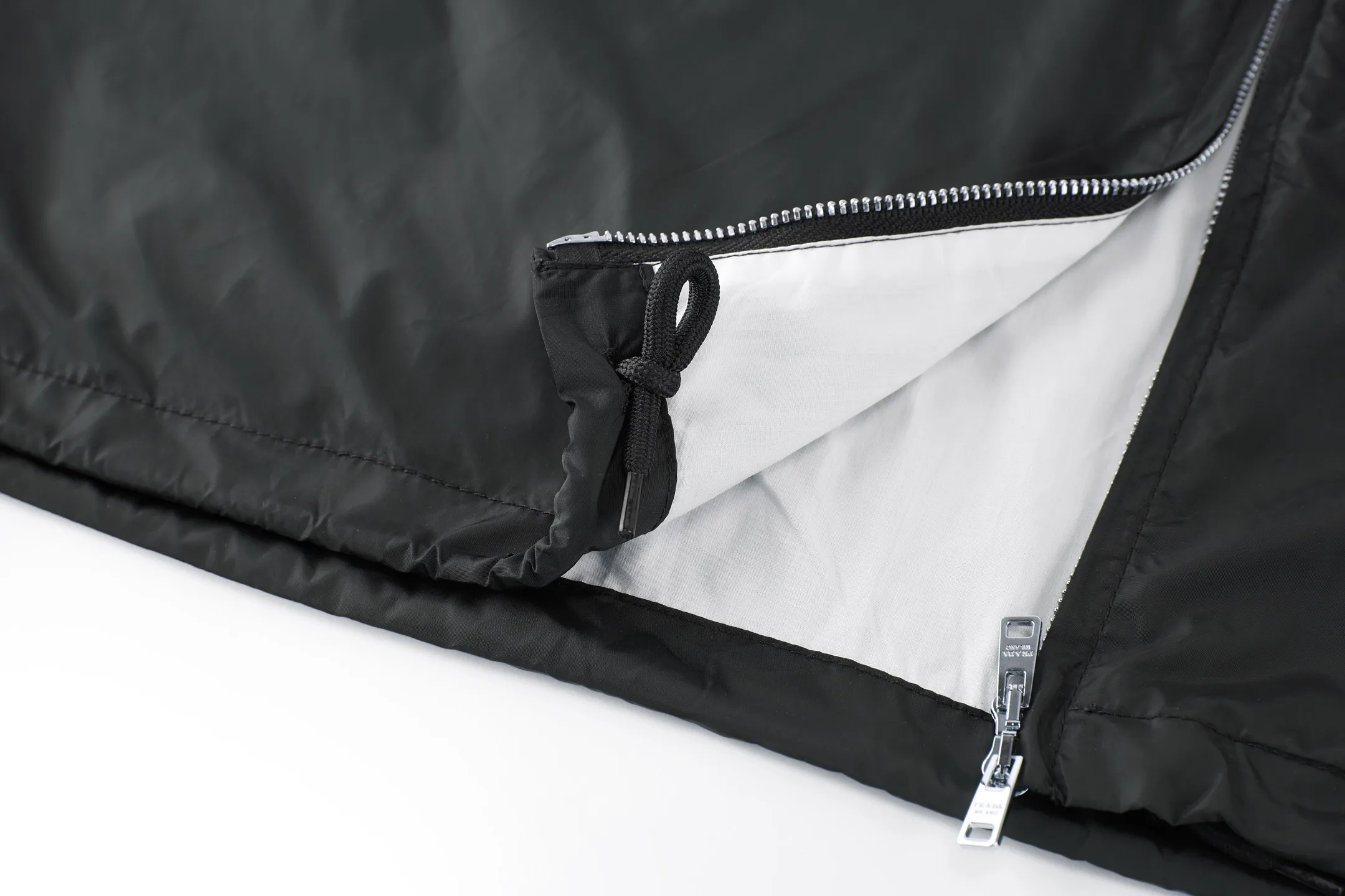 Logo-Plaque Re-Nylon Zip-Up Shirt Jacket D28022383 — view 6