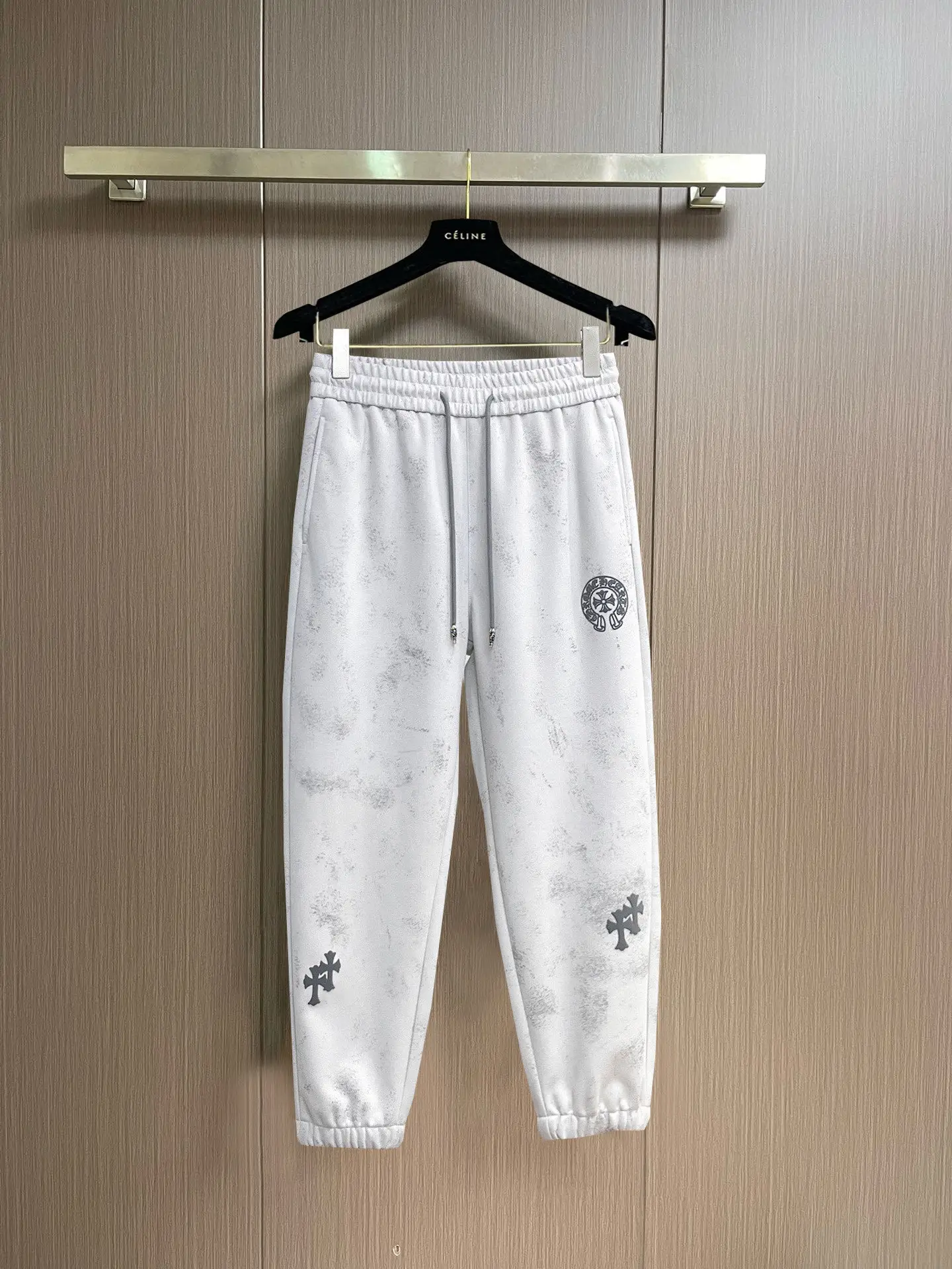 Logo-Appliqué Acid-Wash Sweatpants D29014999