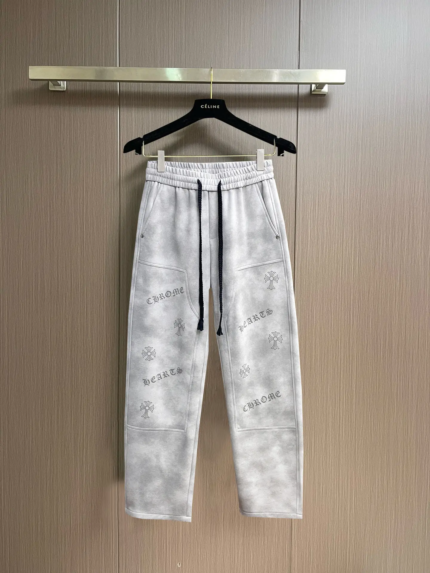 Logo-Print Acid-Wash Sweatpants D29015003
