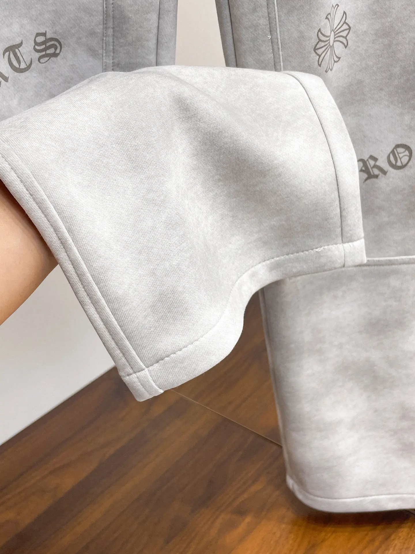Logo-Print Acid-Wash Sweatpants D29015003 — view 12