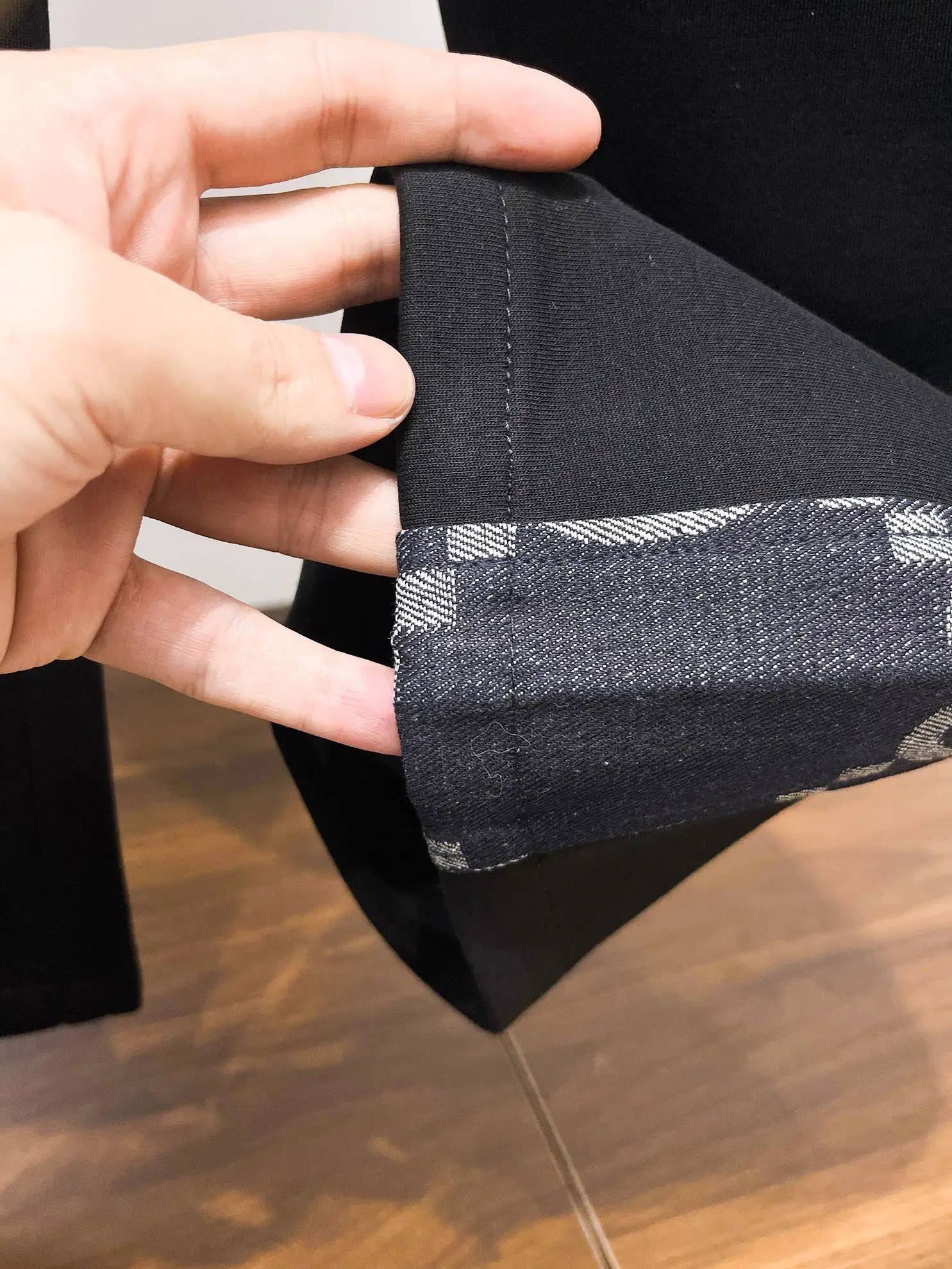 Logo-Print Side-Stripe Sweatpants D29014915 — view 8