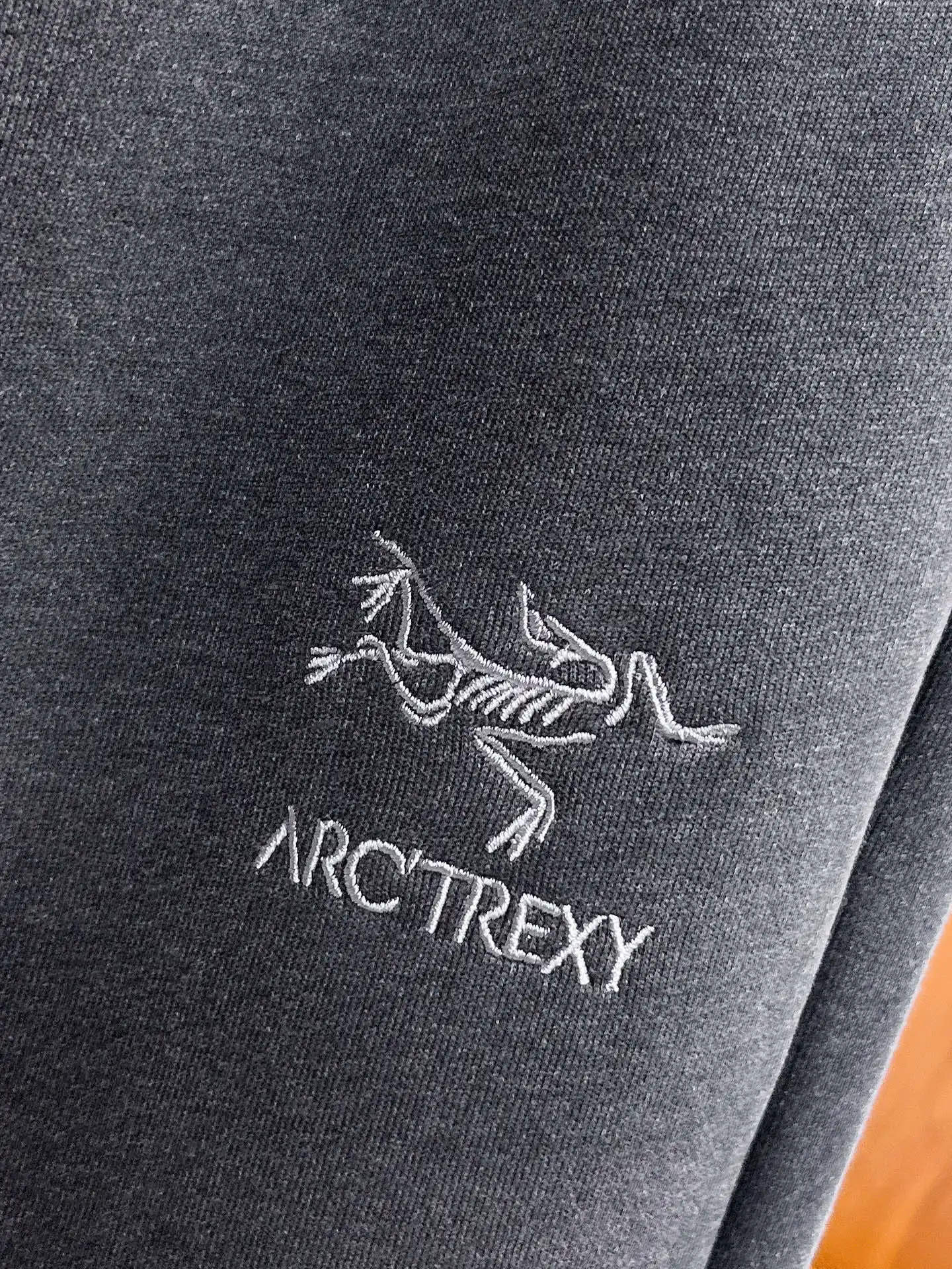 Logo-Embroidered Cotton-Blend Sweatpants D29015039 — view 4