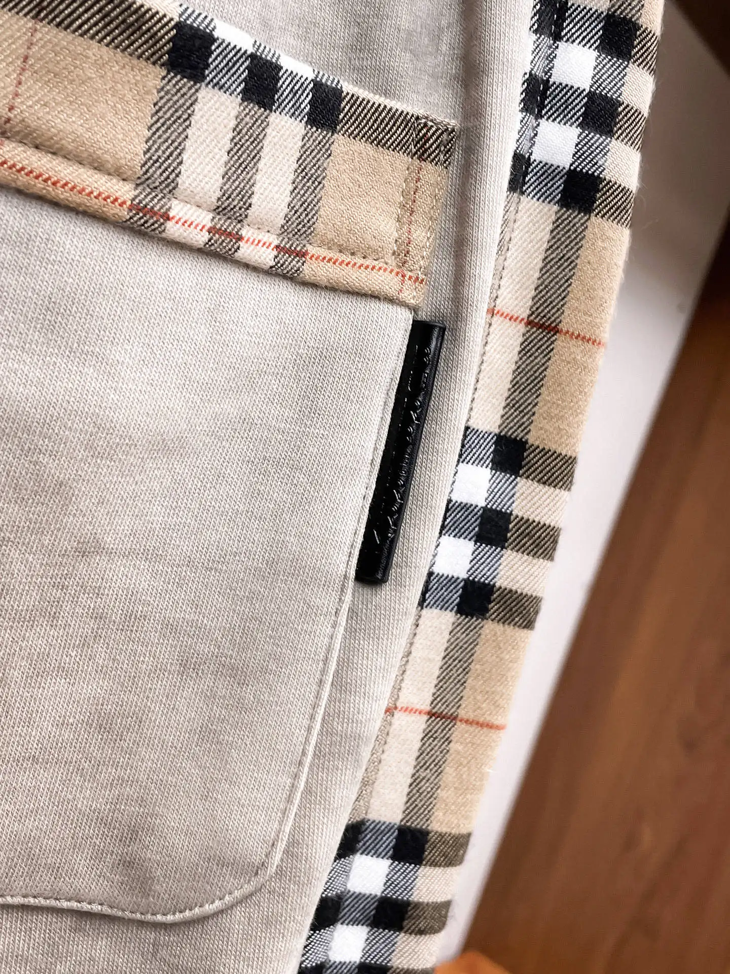Check-Panel Logo Sweatpants D29015053 — view 9