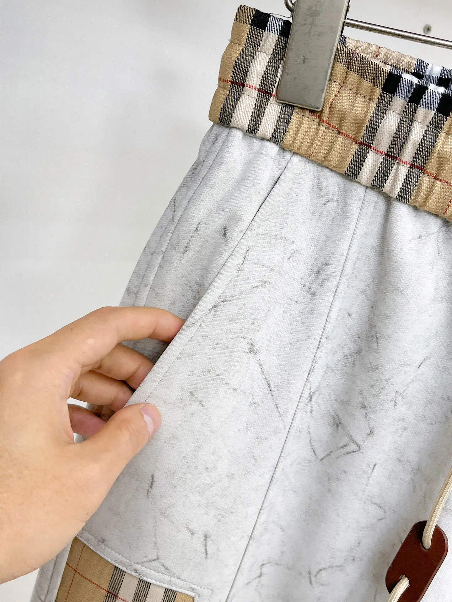 Check-Panel Drawstring Sweatpants D29014997 — view 4