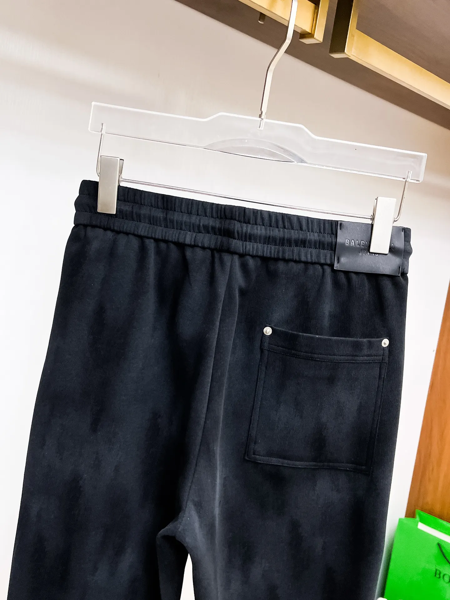 Logo-Embroidered Wide-Leg Sweatpants D29014907 — view 7