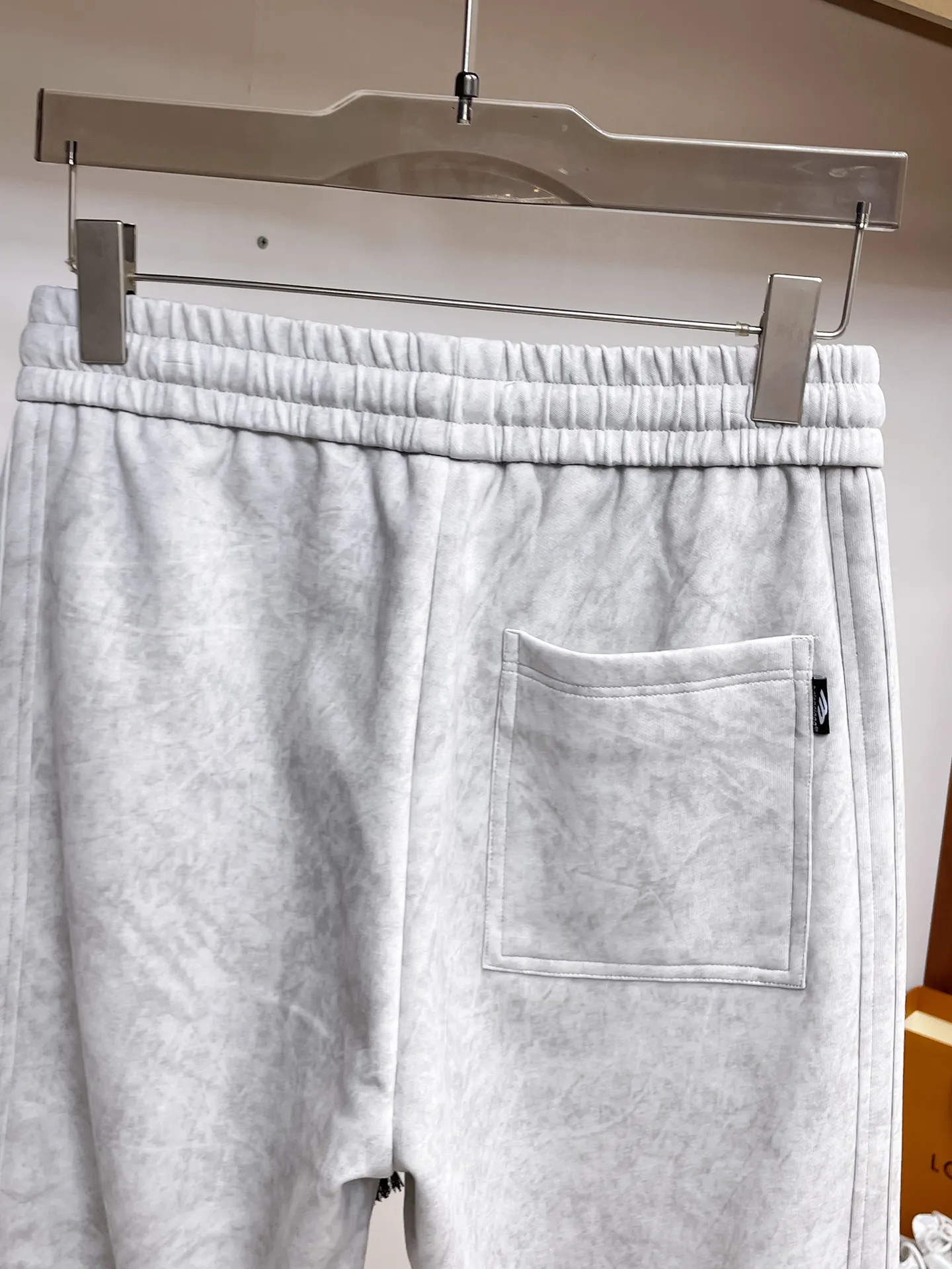 Logo-Patch Straight-Leg Sweatpants D29015055 — view 8