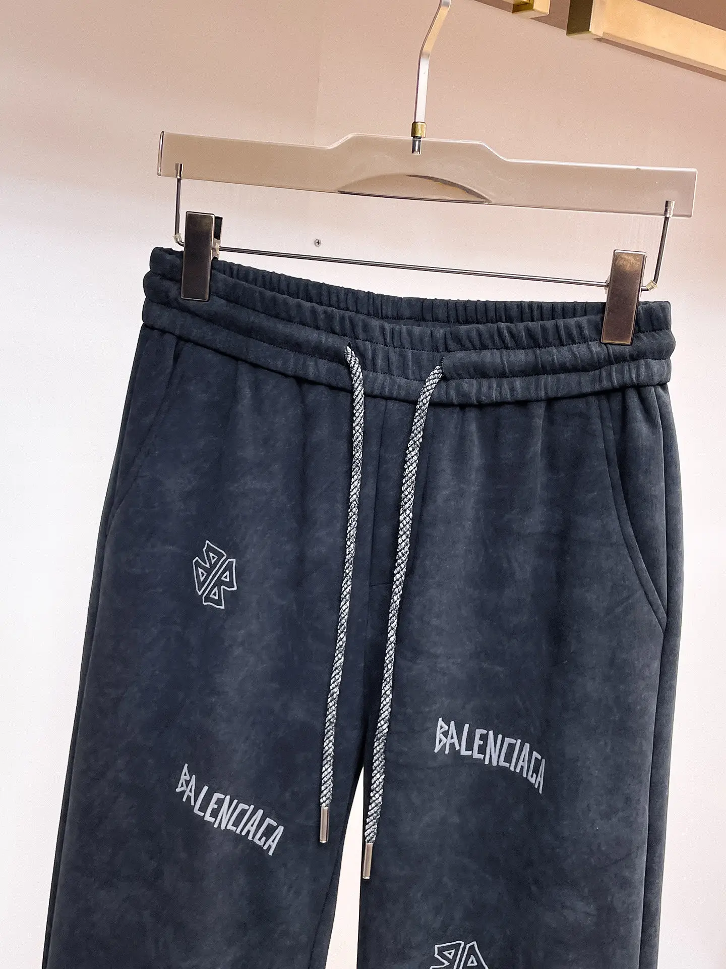 Logo-Print Cotton-Blend Sweatpants D29014897 — view 3