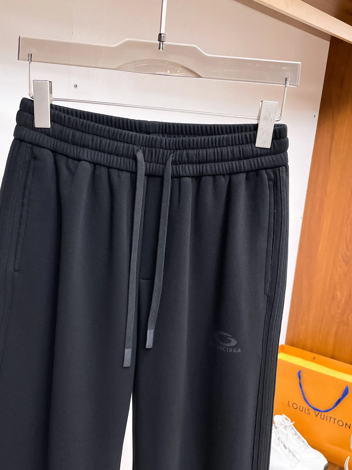 Logo-Embroidered Straight-Leg Sweatpants D29014890 — view 3