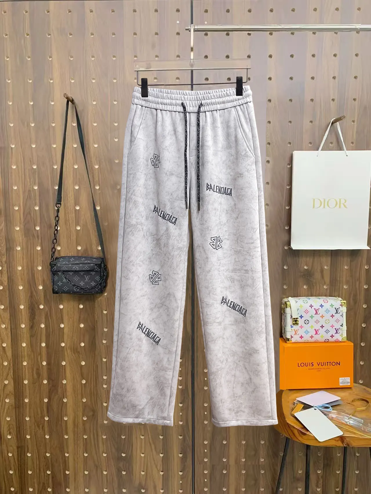 Logo-Print Wide-Leg Sweatpants D29014896