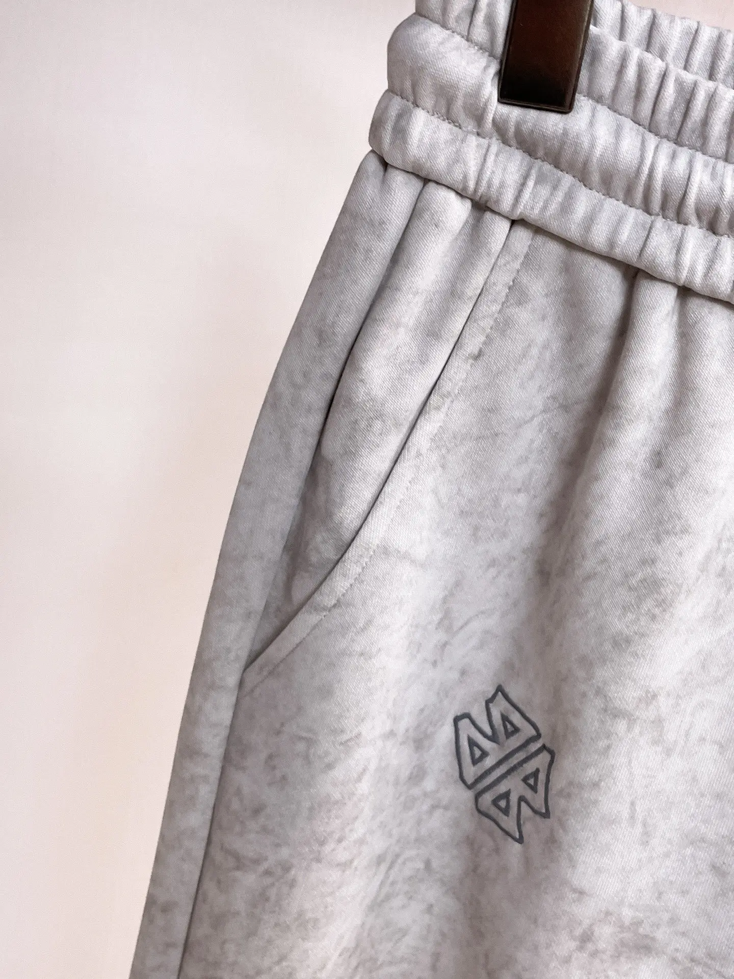 Logo-Print Wide-Leg Sweatpants D29014896 — view 4