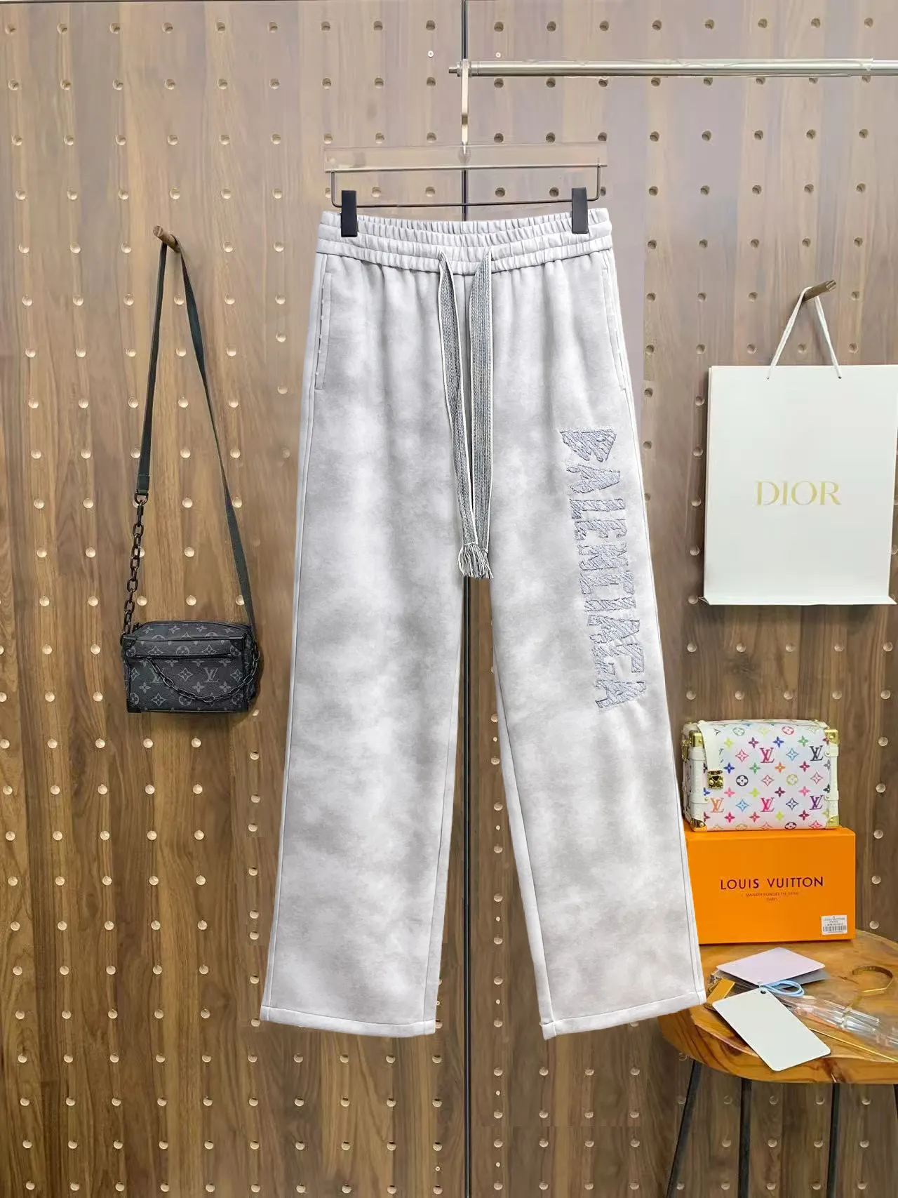 Logo-Embroidered Wide-Leg Sweatpants D29014875