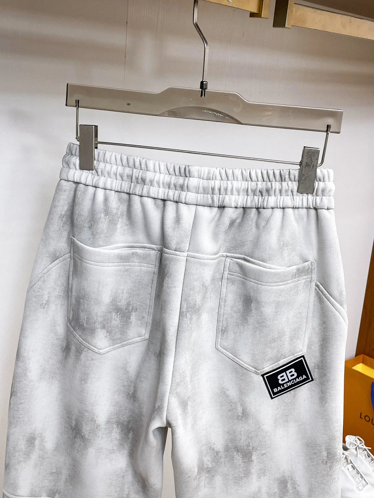 Logo-Print Acid-Wash Sweatpants D29014929 — view 9
