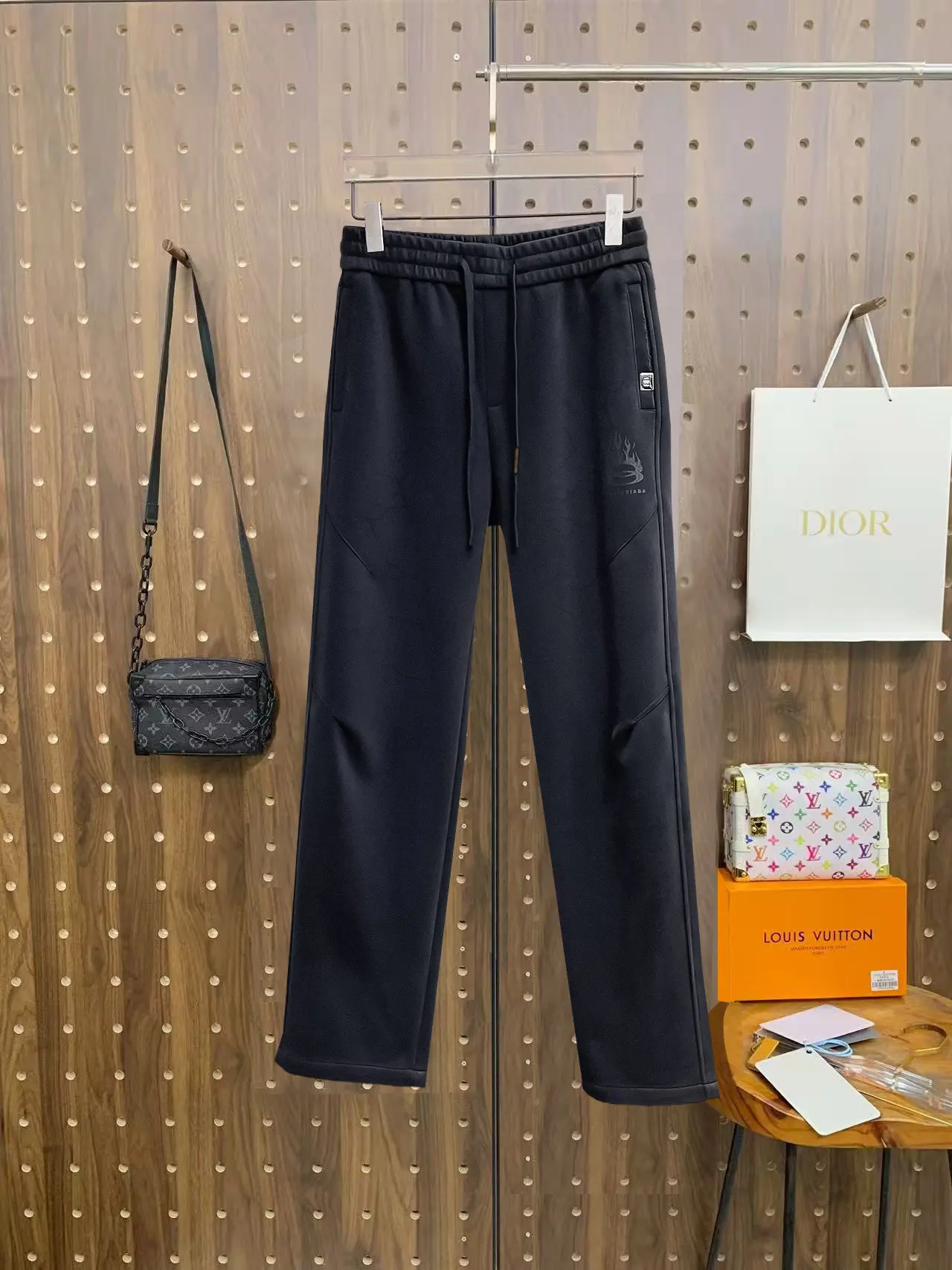 Balenciaga Logo-Embroidered Cotton-Blend Sweatpants D29014935