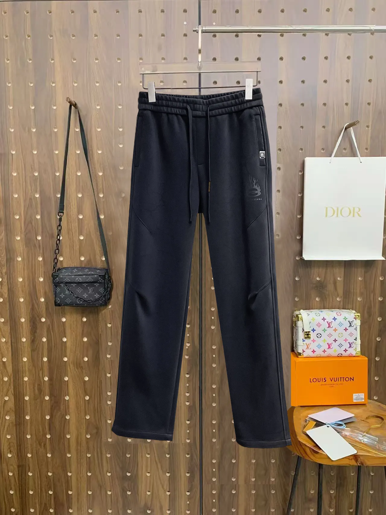 Balenciaga Logo-Embroidered Cotton-Blend Sweatpants D29014935