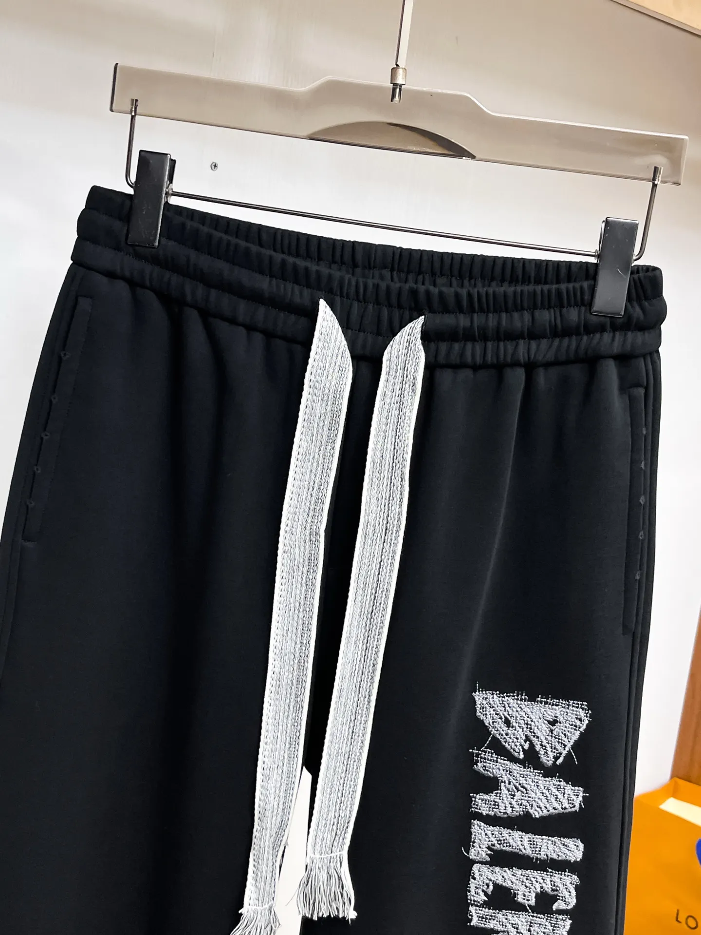 Logo-Print Cotton-Blend Sweatpants D29015069 — view 3