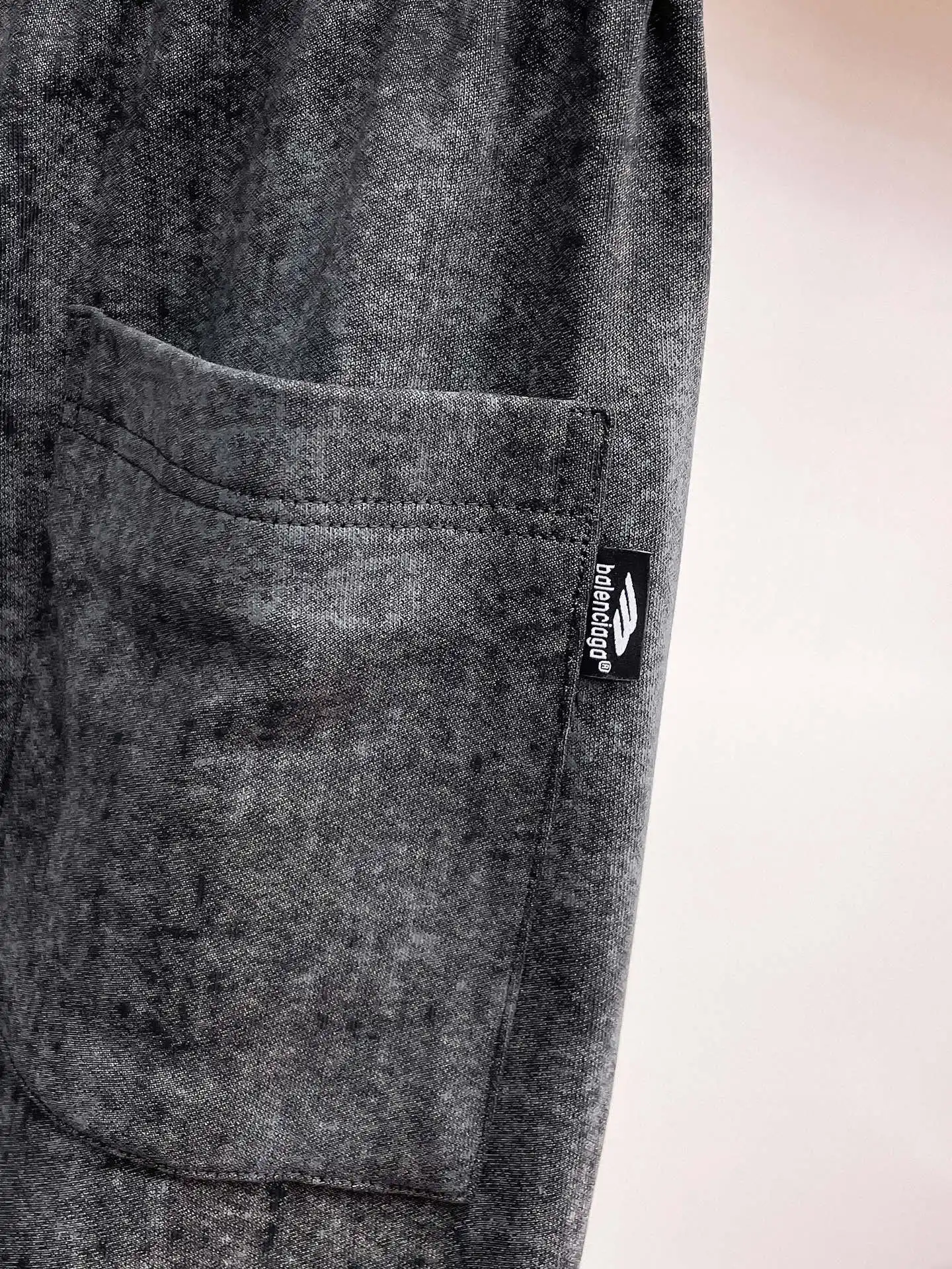 Logo-Print Wide-Leg Sweatpants D29014888 — view 11