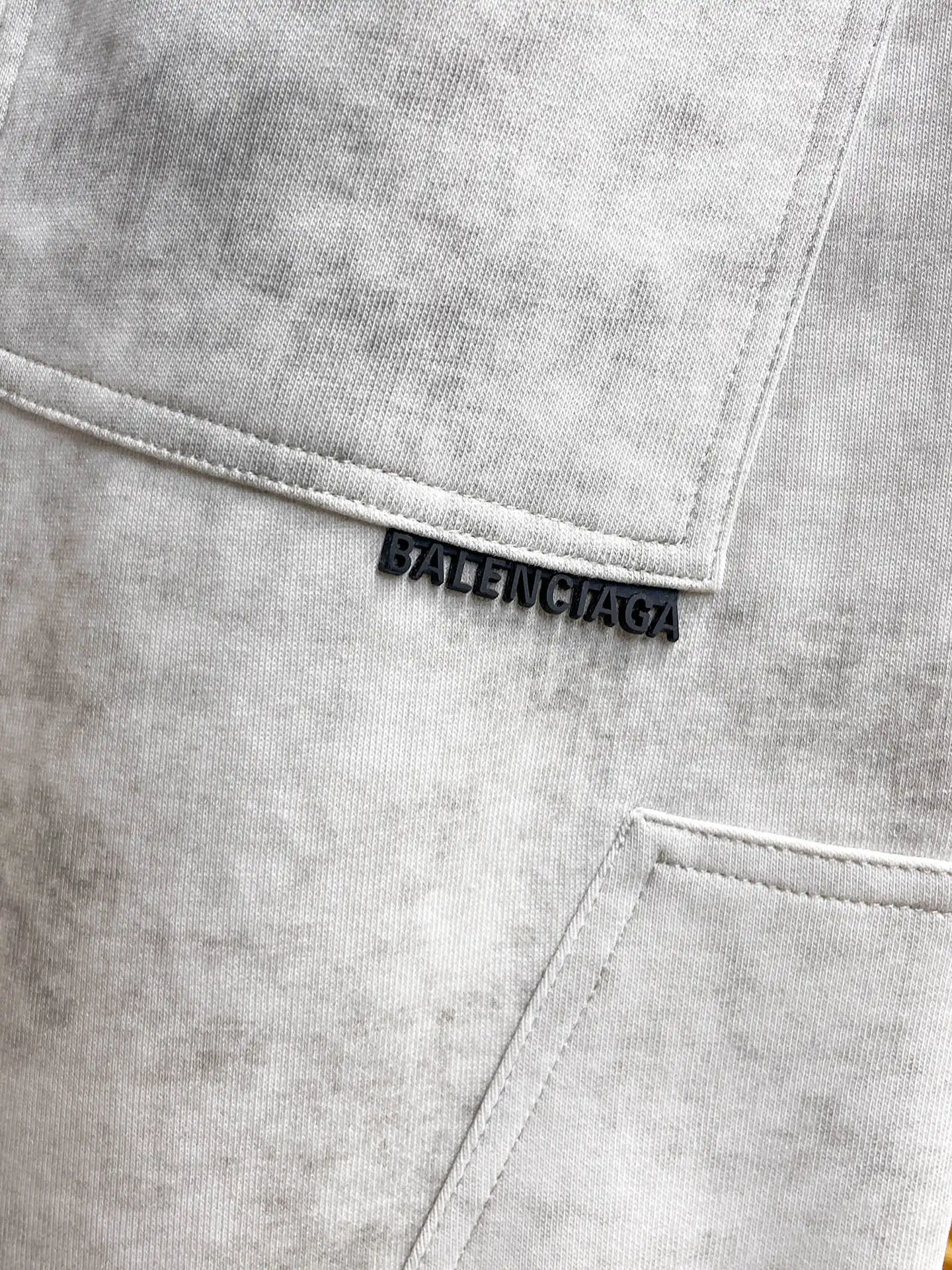Logo-Embroidered Acid-Wash Sweatpants D29014990 — view 11