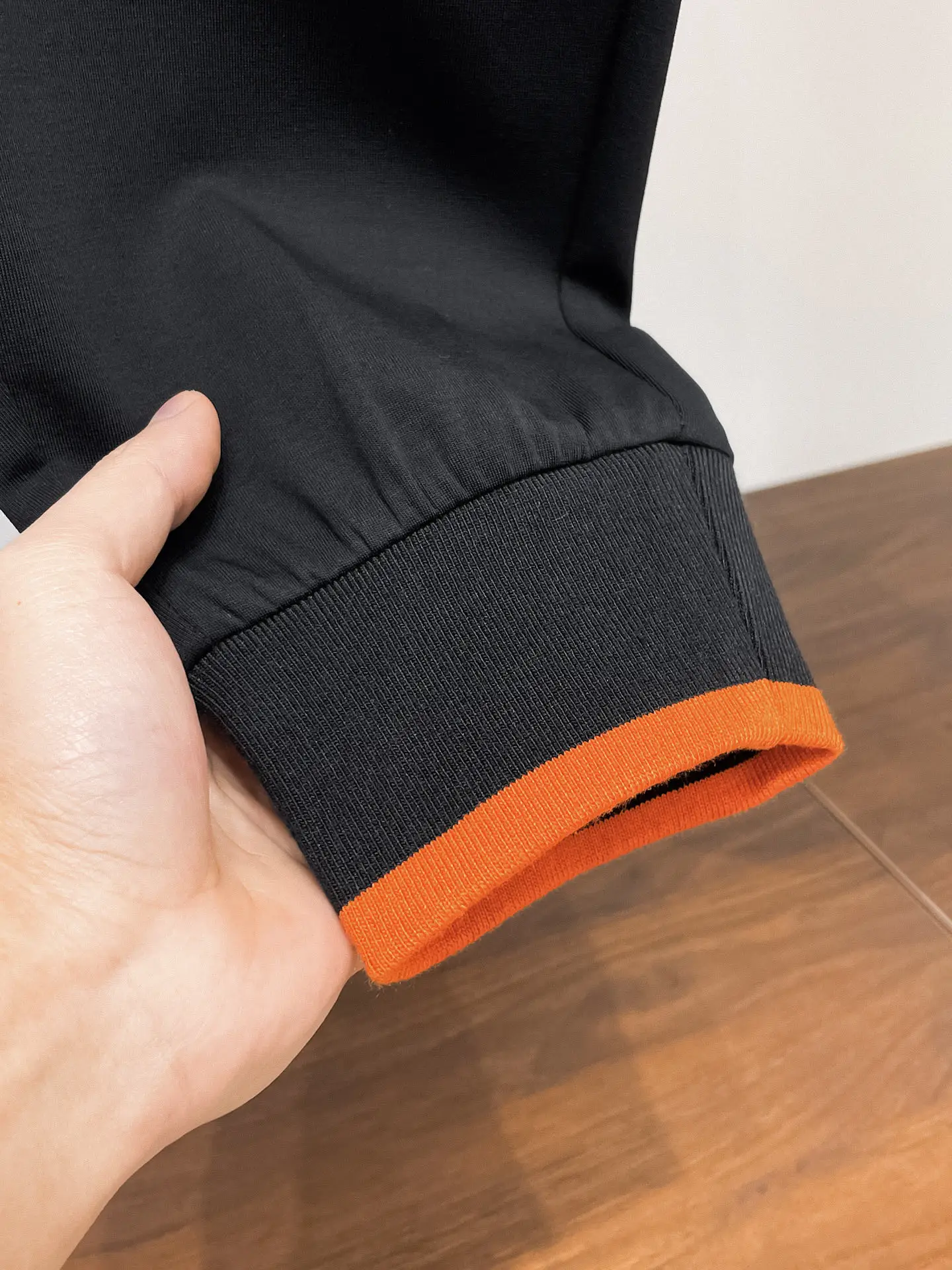 Logo-Patch Contrast-Trim Sweatpants D29015006 — view 11
