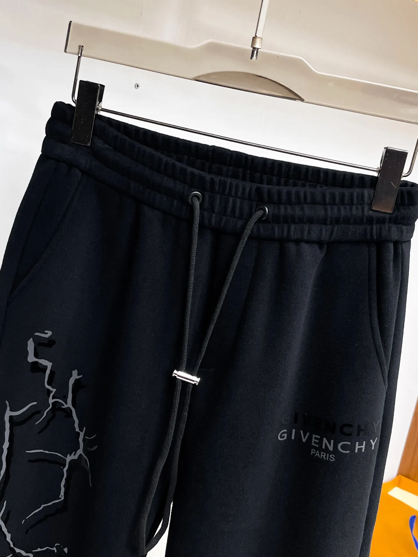 Givenchy Logo-Print Distressed Sweatpants D29015065 — view 3
