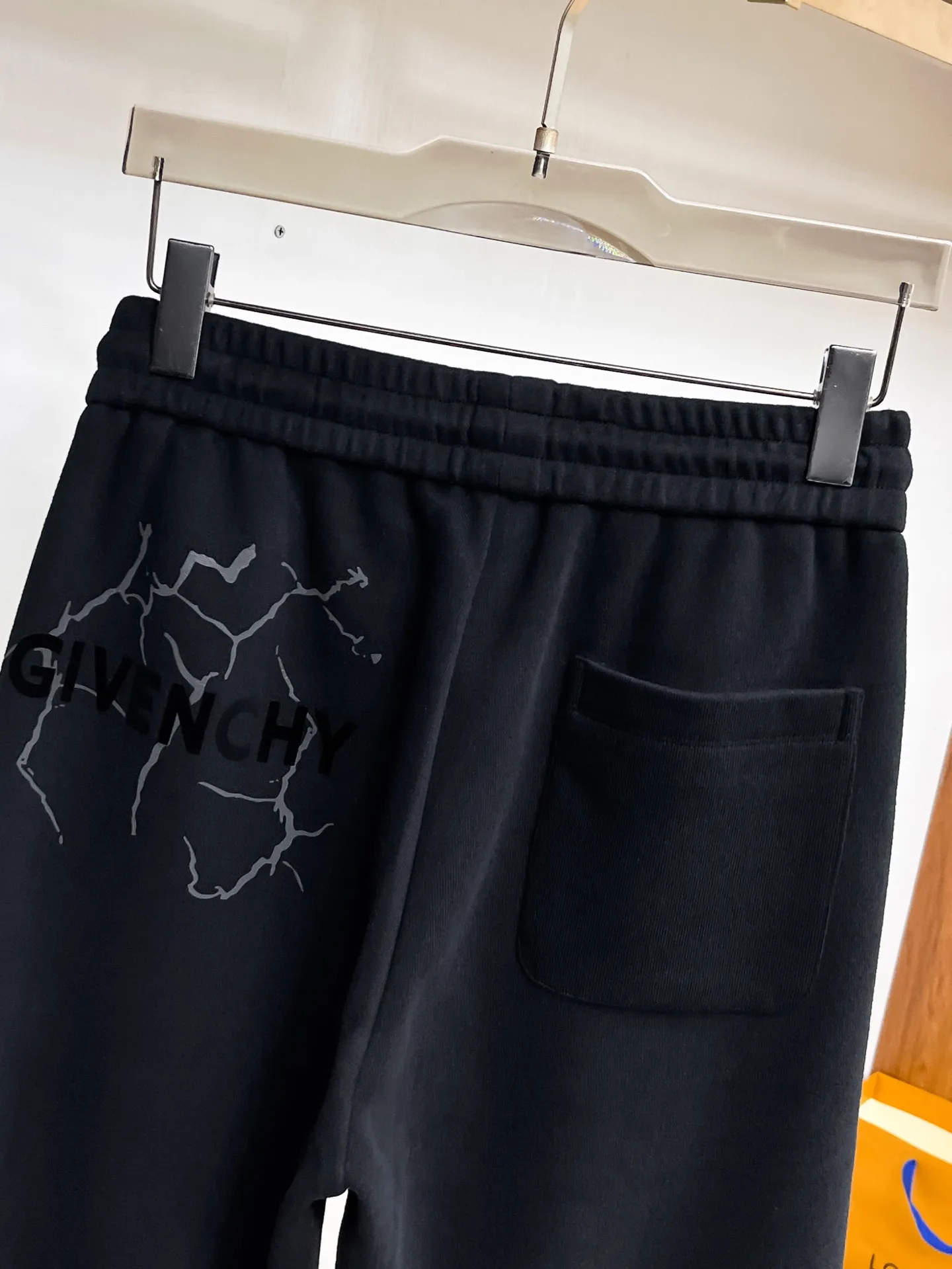Givenchy Logo-Print Distressed Sweatpants D29015065 — view 8