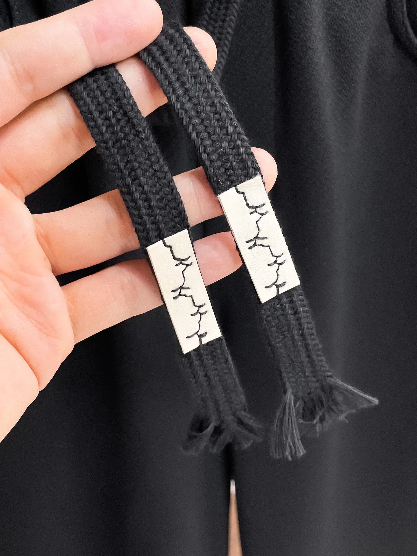 Logo-Embroidered Drawstring Sweatpants D29014936 — view 6