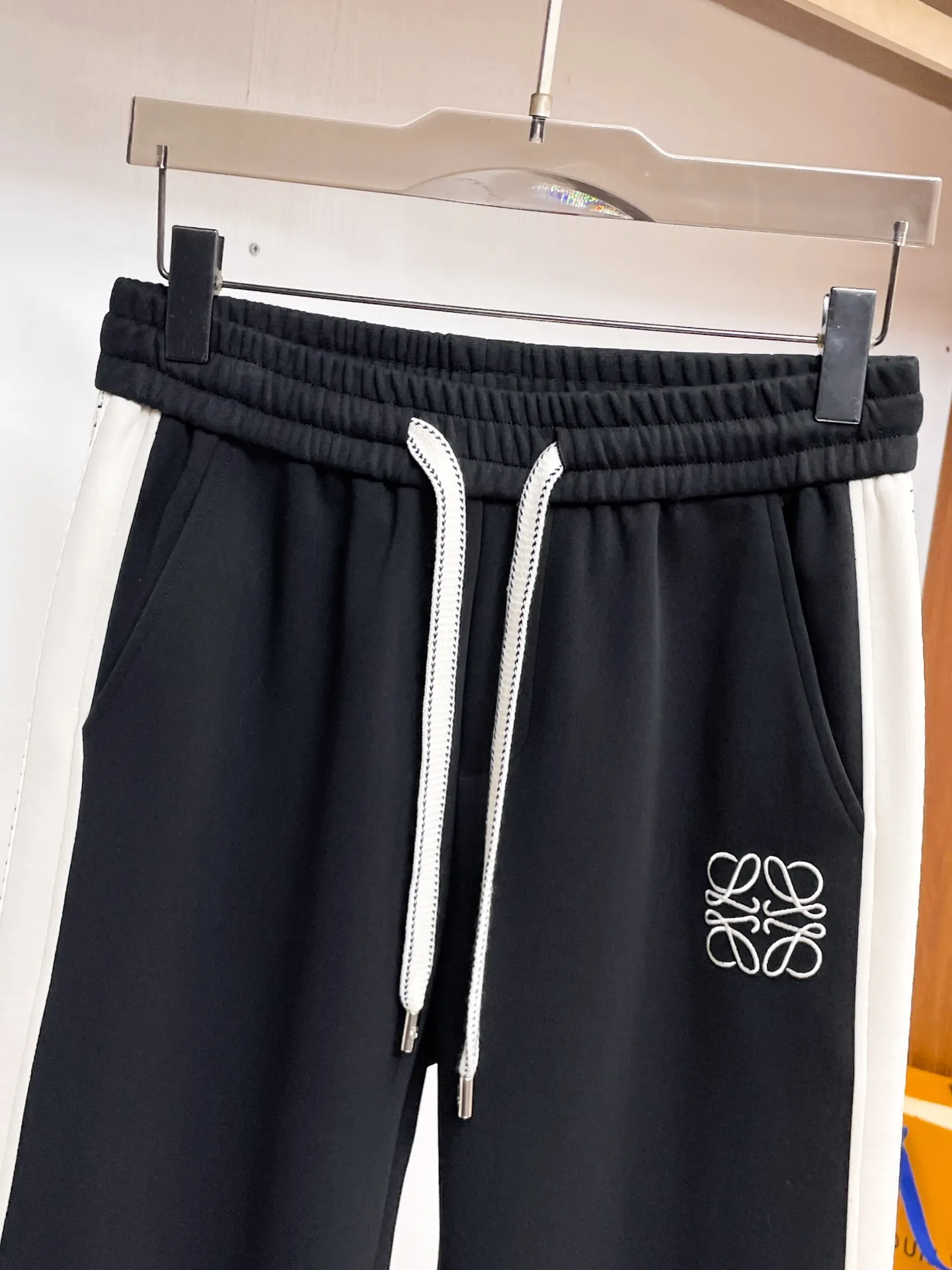 Logo-Embroidered Side-Stripe Sweatpants D29015043 — view 3