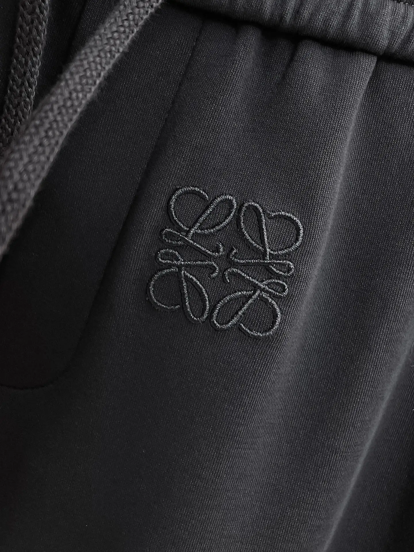 Anagram Logo Embroidered Sweatpants D29014879 — view 4