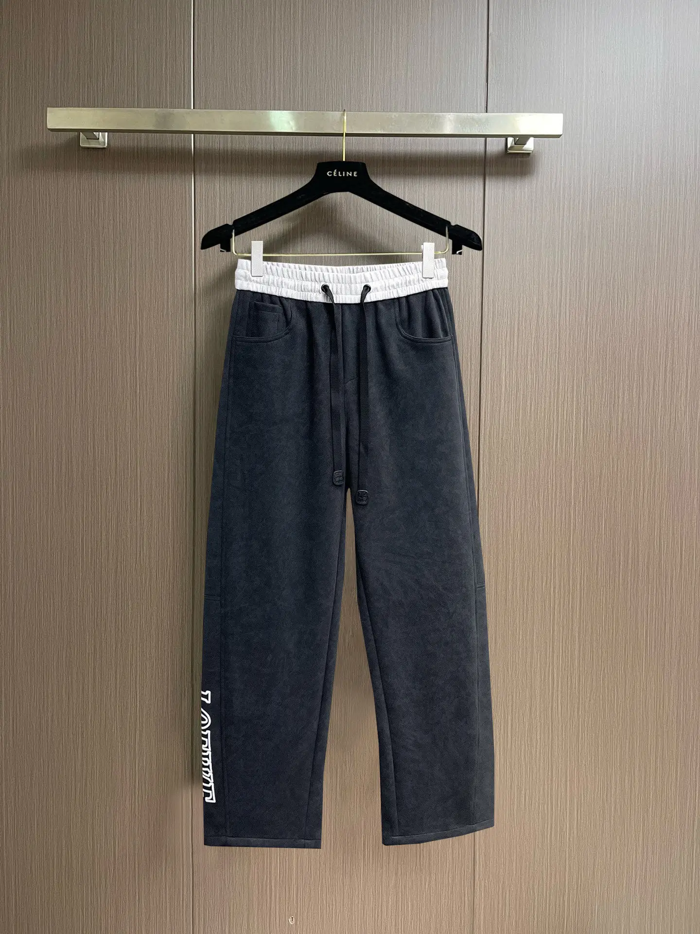 Logo-Print Contrast Waistband Sweatpants D29015011