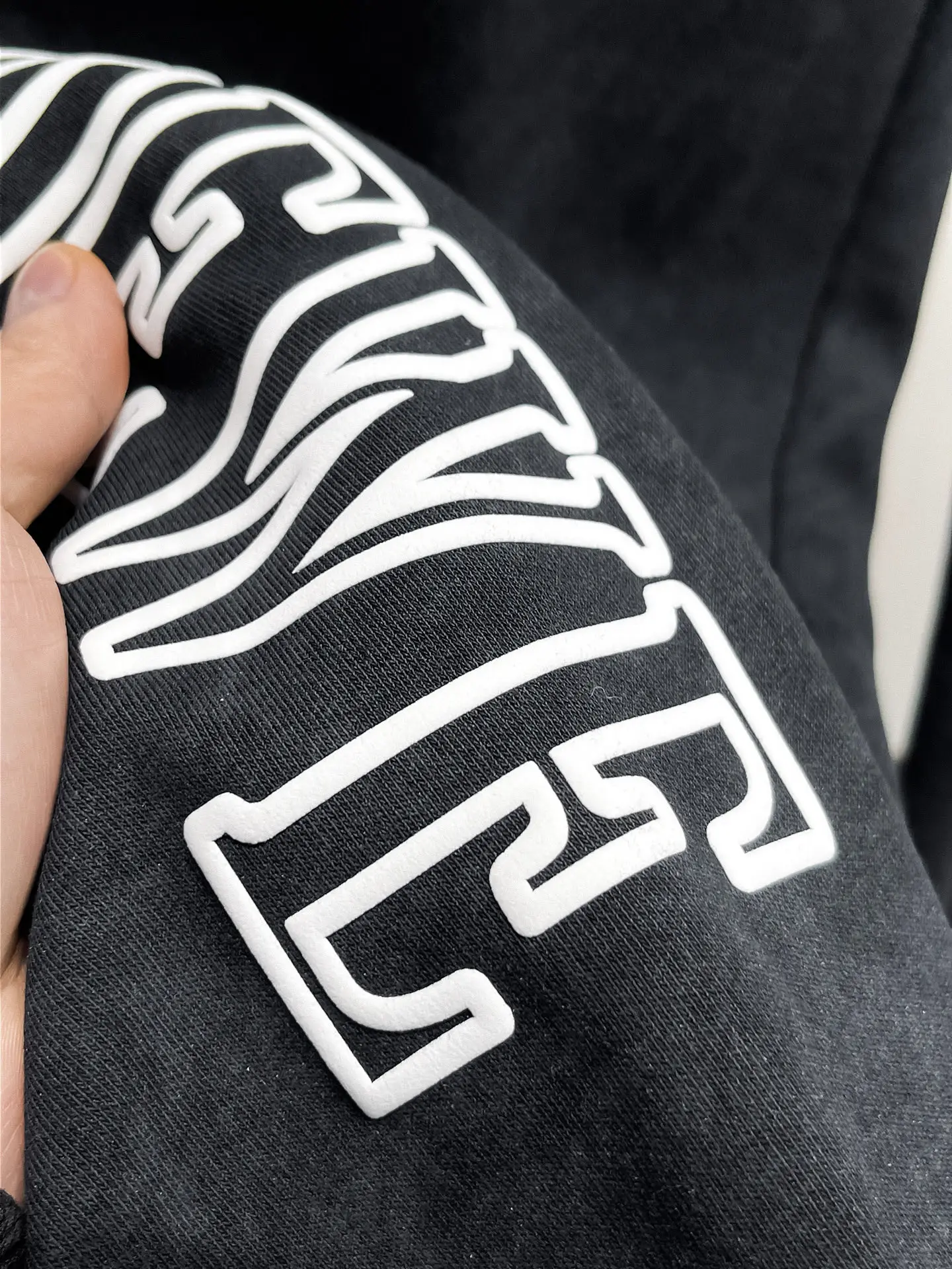 Logo-Print Contrast Waistband Sweatpants D29015011 — view 5