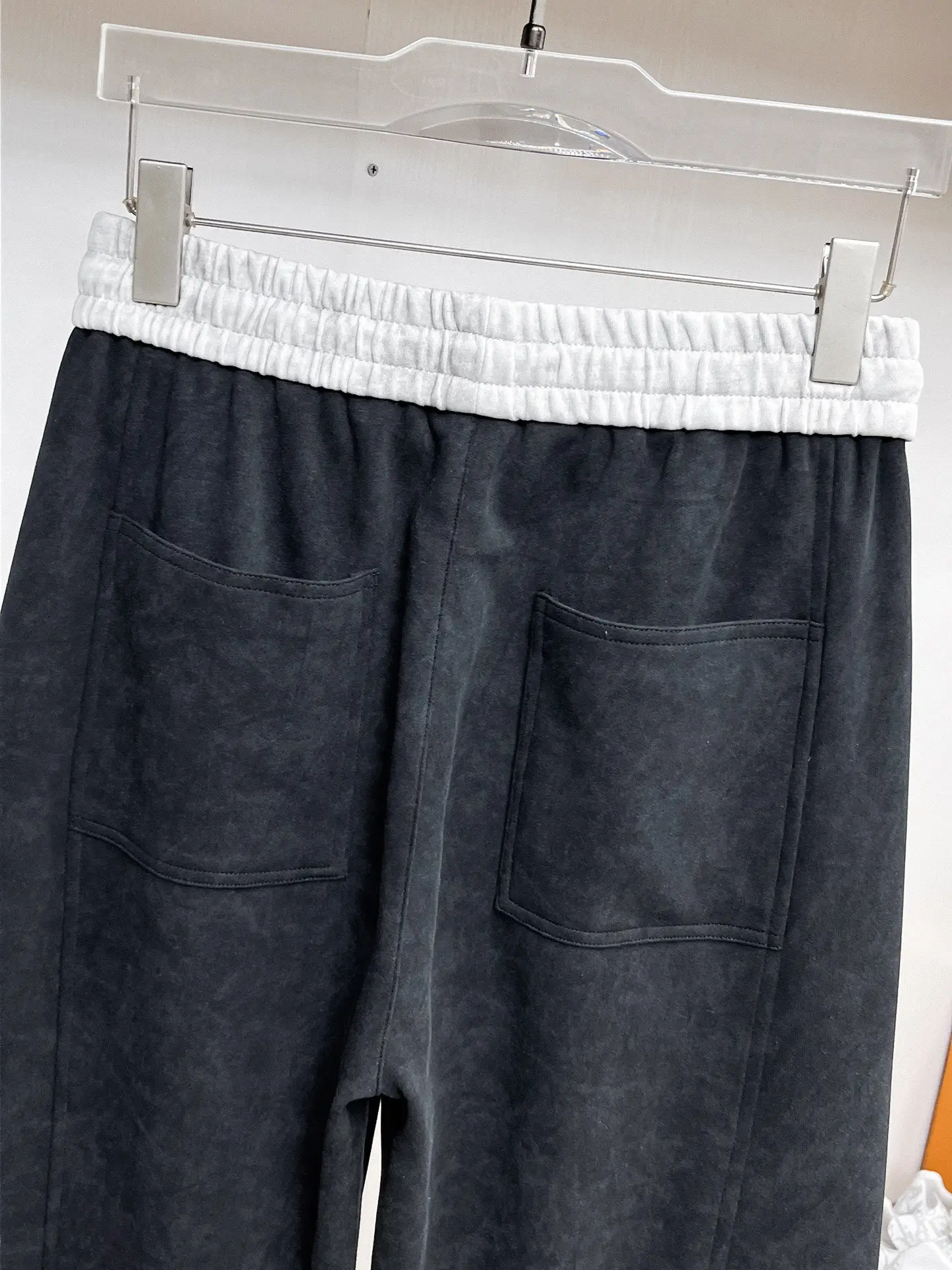 Logo-Print Contrast Waistband Sweatpants D29015011 — view 12