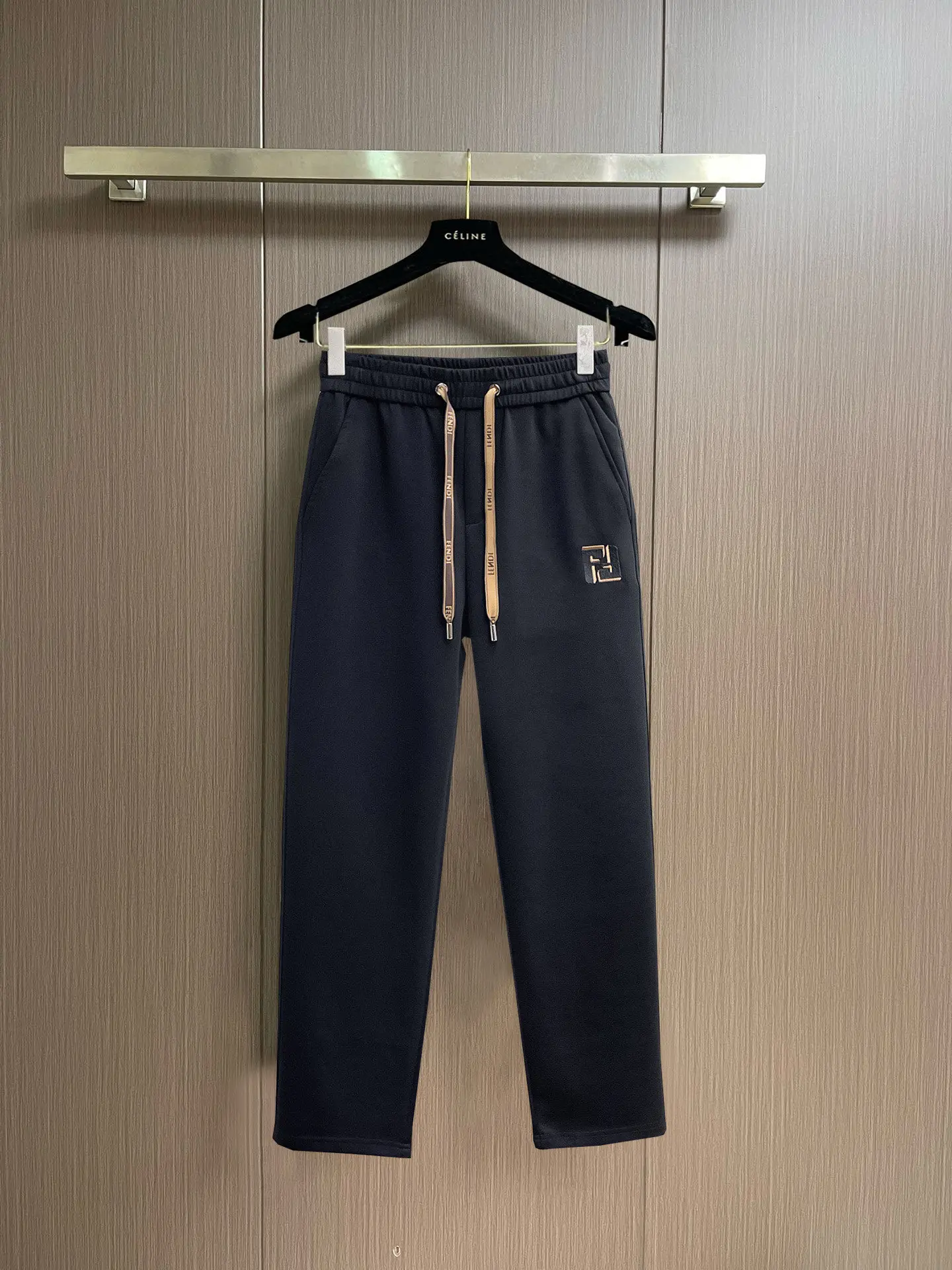 Logo-Embroidered Cotton-Blend Sweatpants D29015017