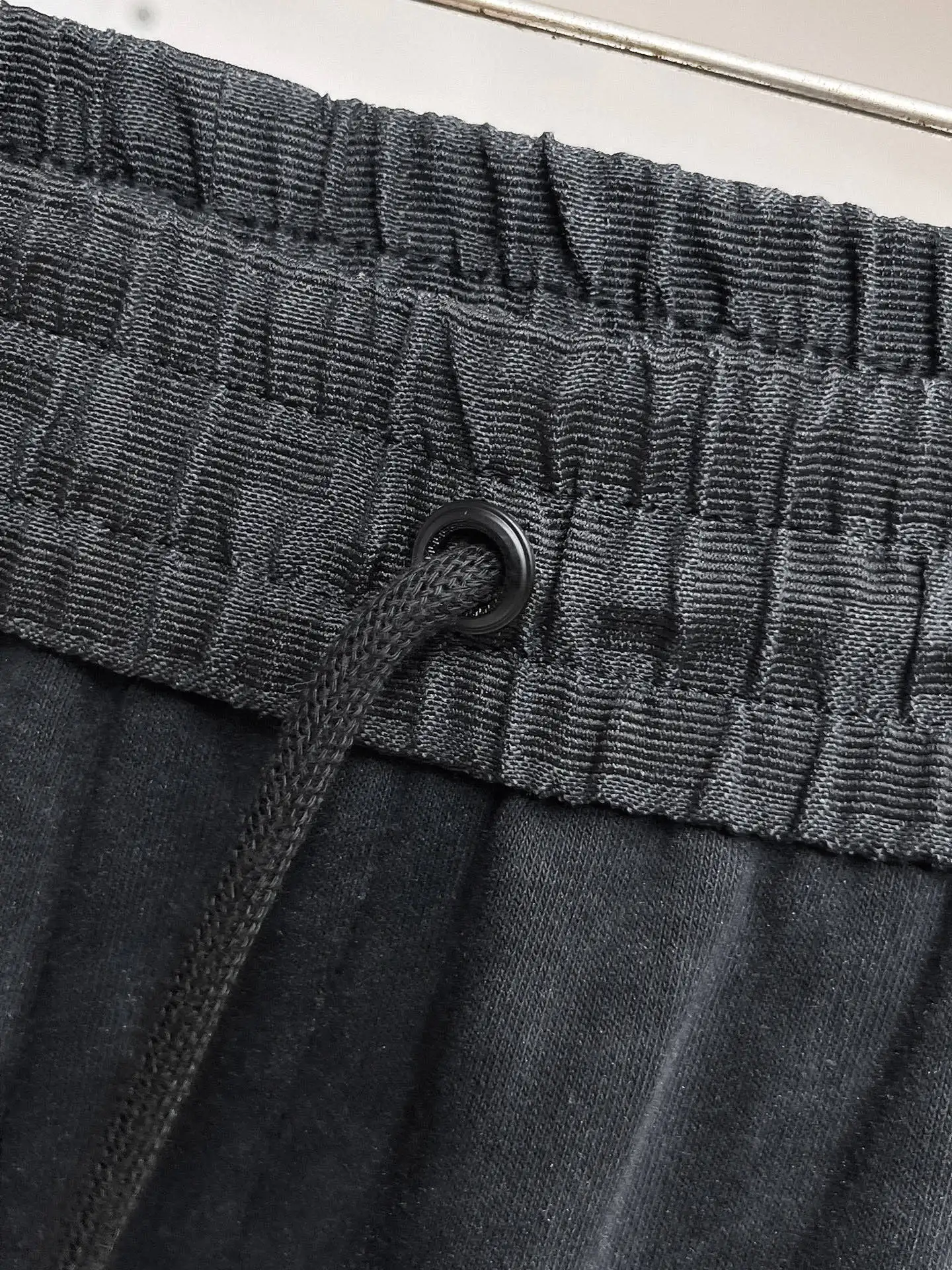 Logo-Panelled Tapered Sweatpants D29015026 — view 6