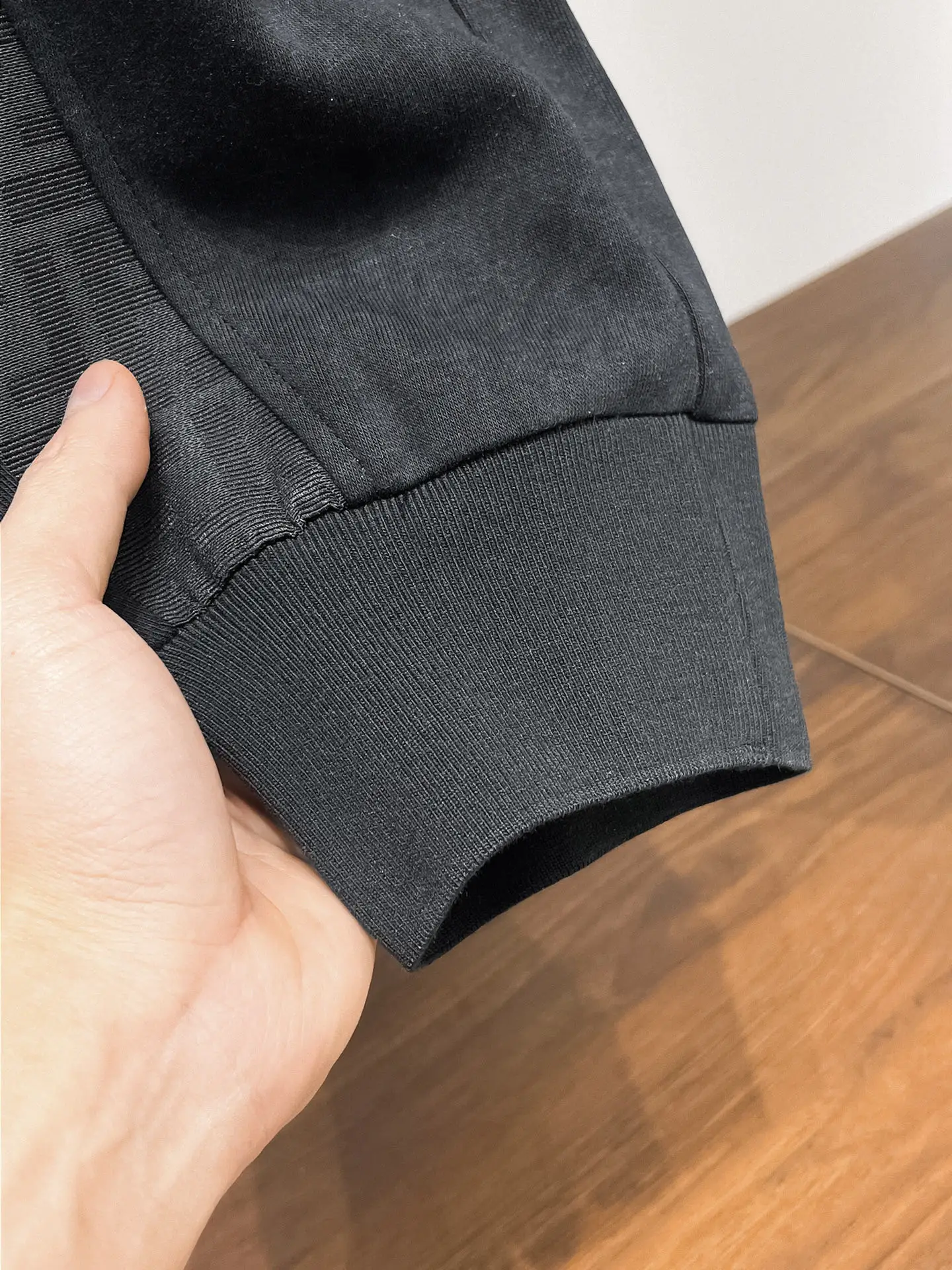 Logo-Panelled Tapered Sweatpants D29015026 — view 12