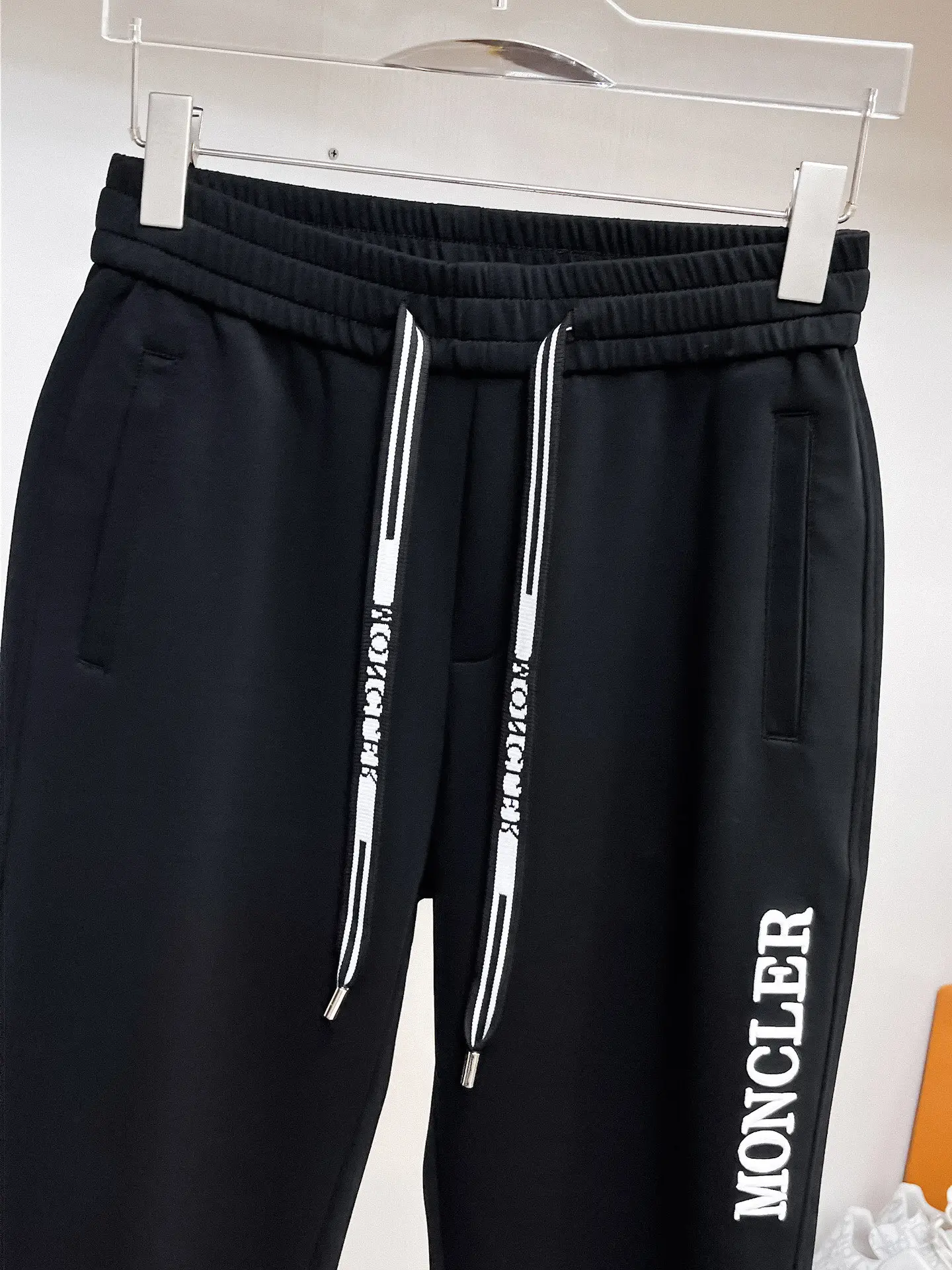 Logo-Print Tapered Cotton-Blend Sweatpants D29015038 — view 3