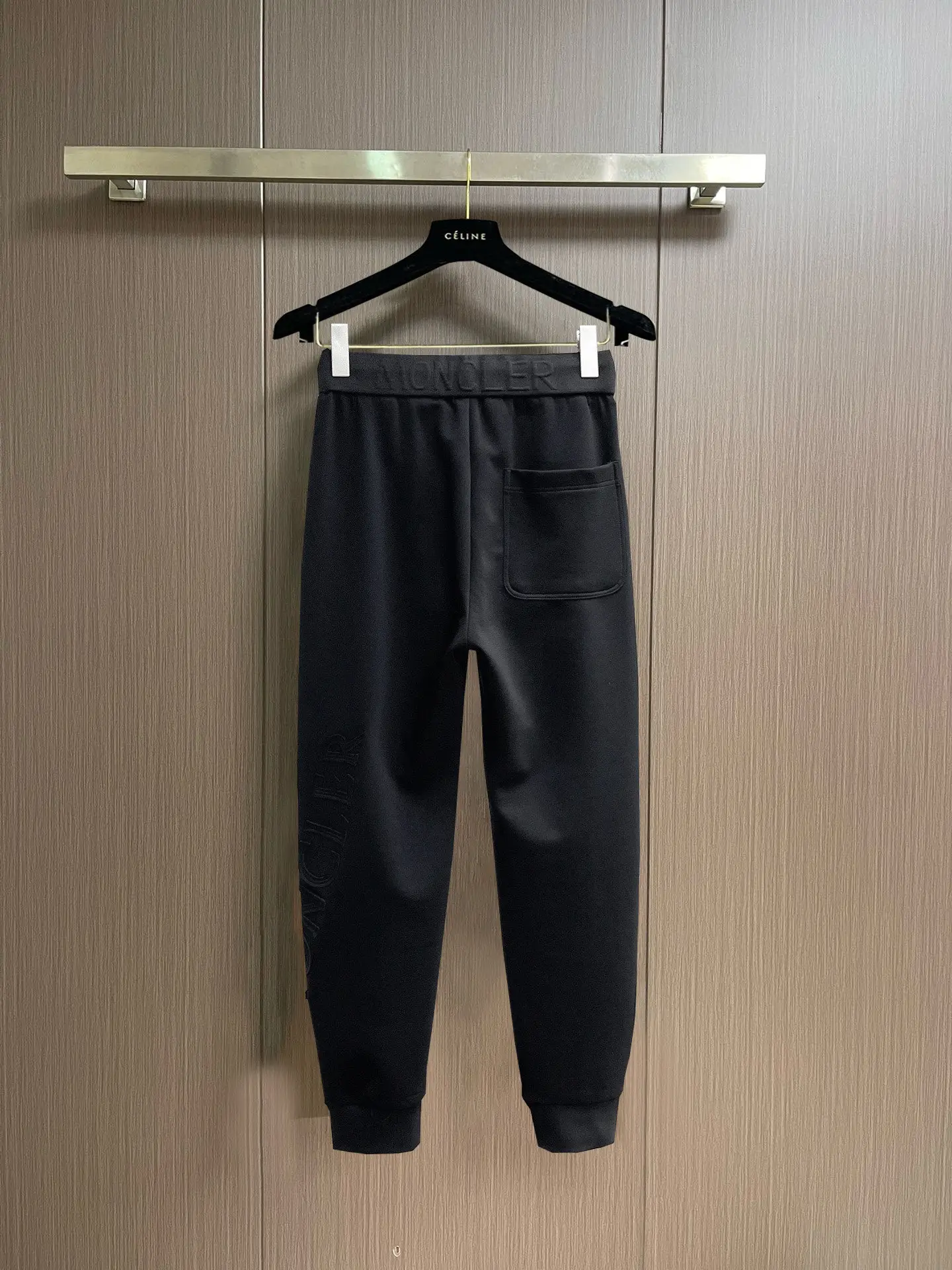 Logo-Patch Tapered Cotton-Blend Sweatpants D29015015 — view 2