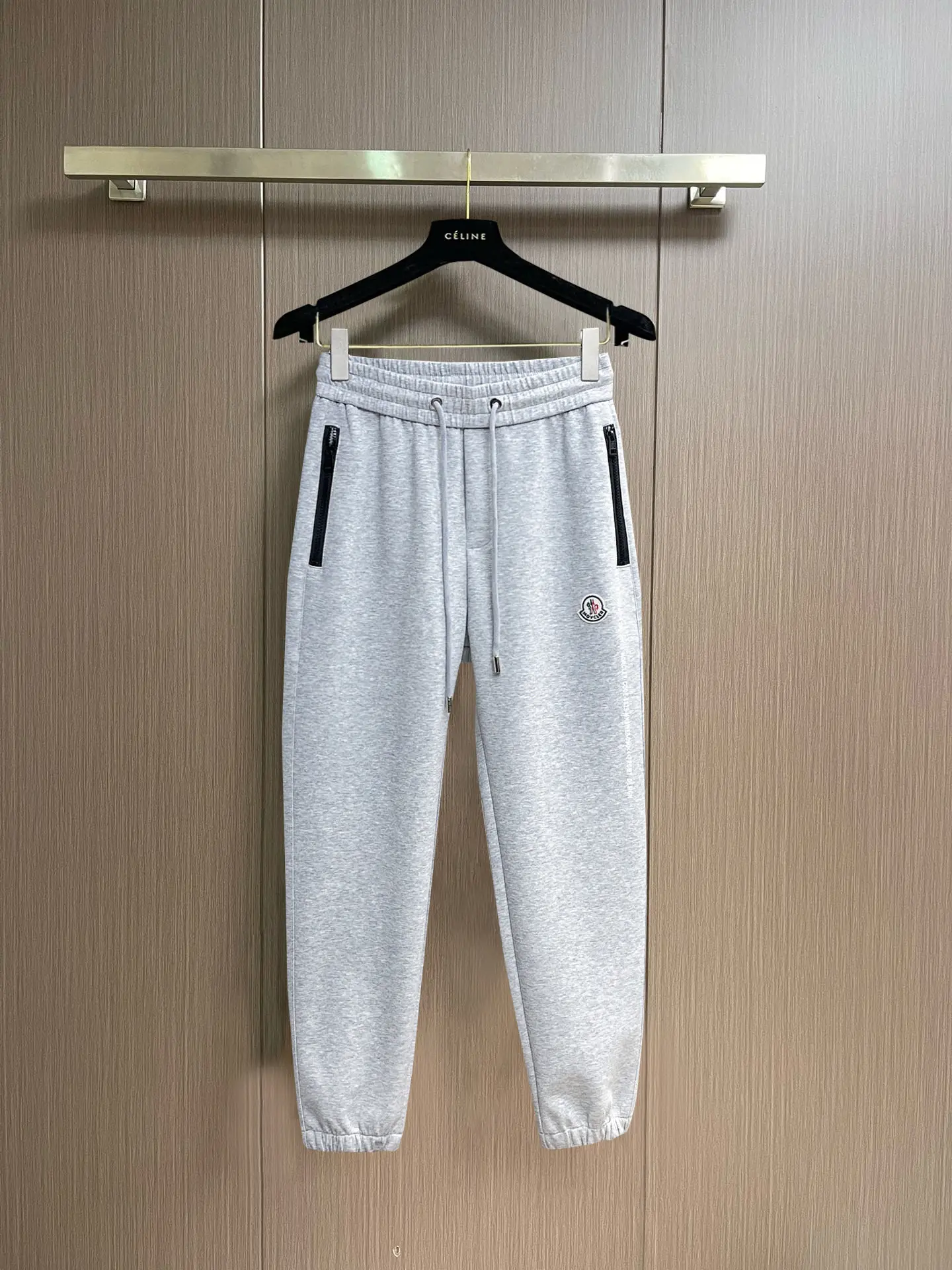 Logo-Patch Cotton-Blend Sweatpants D29015034