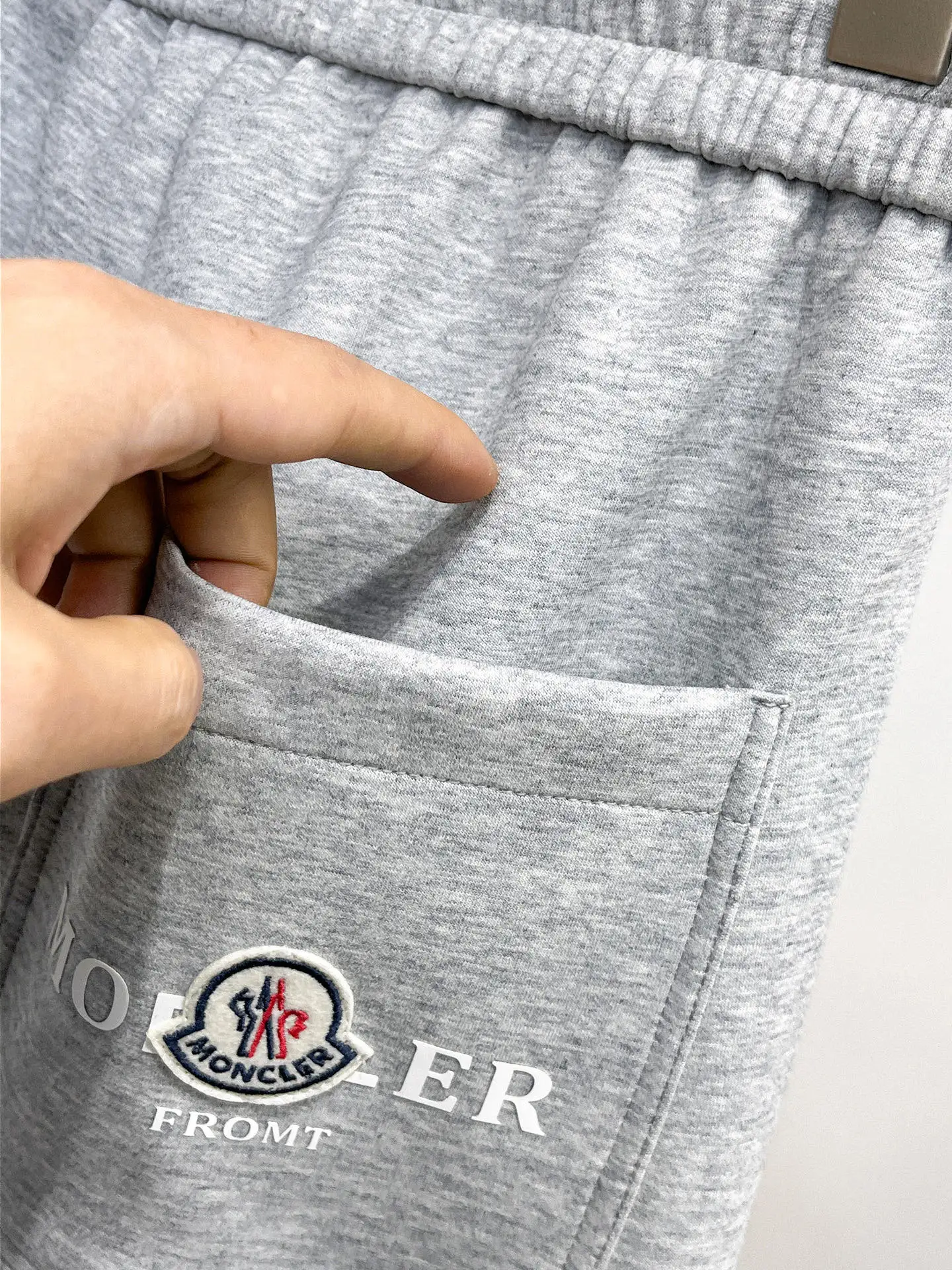 Logo-Patch Cotton-Blend Sweatpants D29015034 — view 11