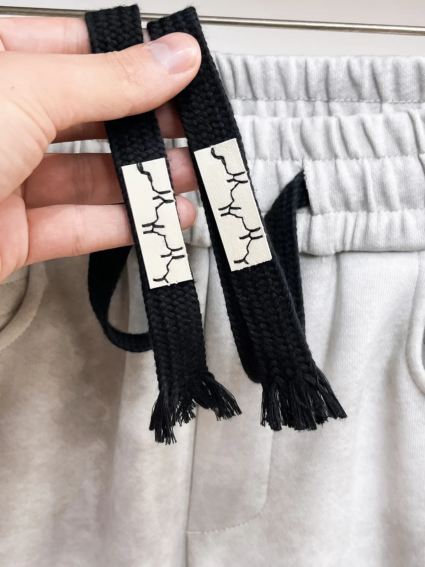 Logo-Embroidered Wide-Leg Sweatpants D29015048 — view 6
