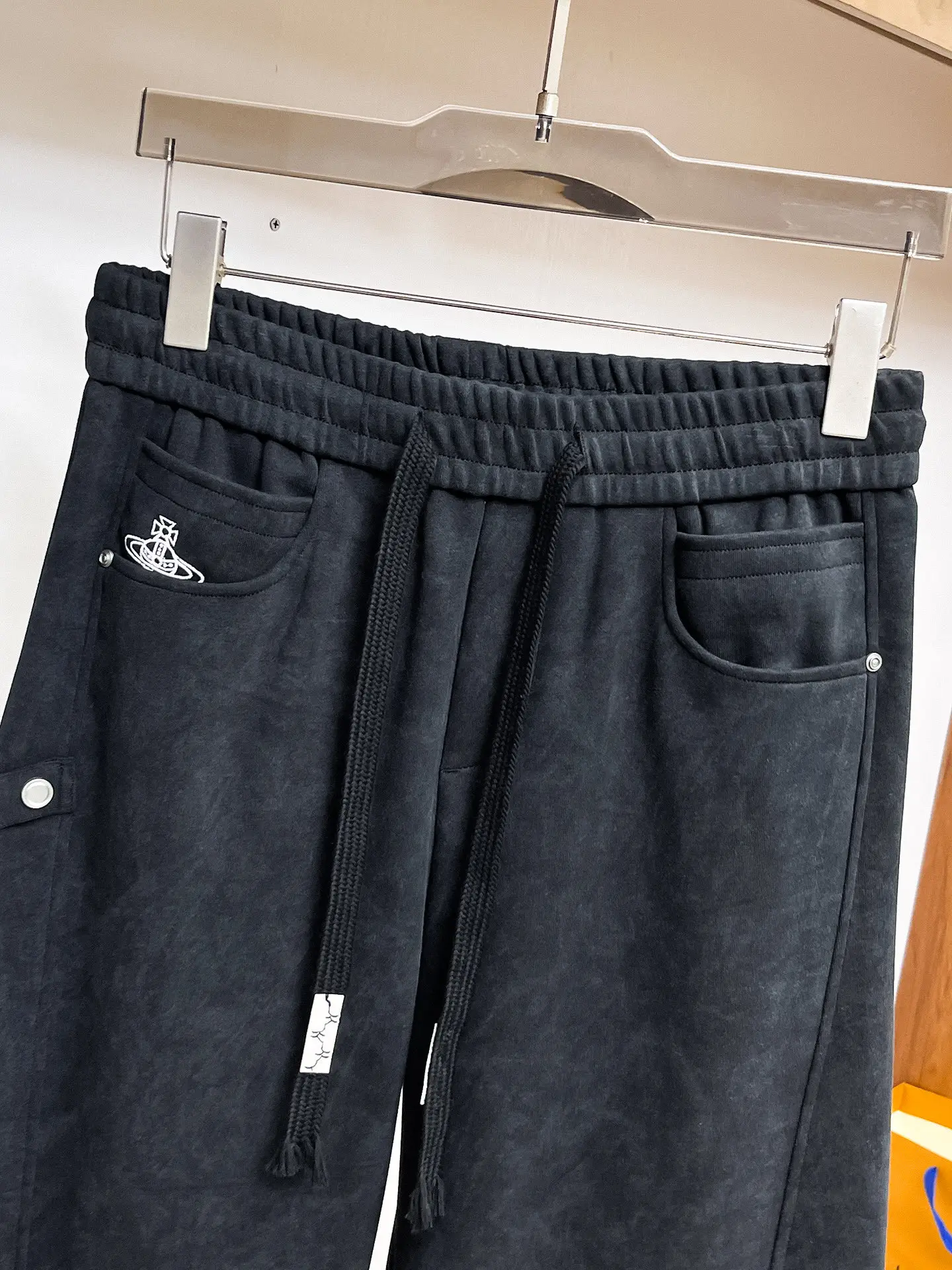Logo-Embroidered Drawstring Sweatpants D29015049 — view 3