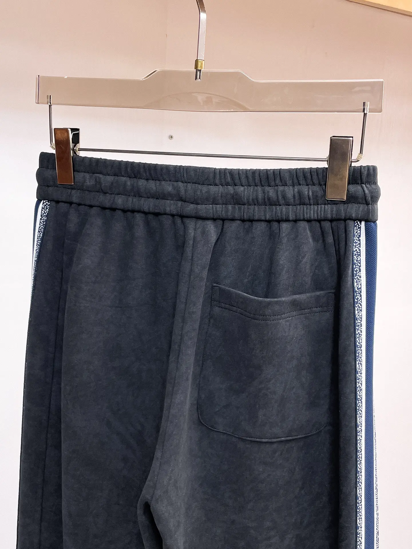 Logo-Embroidered Side-Stripe Sweatpants D29015052 — view 10